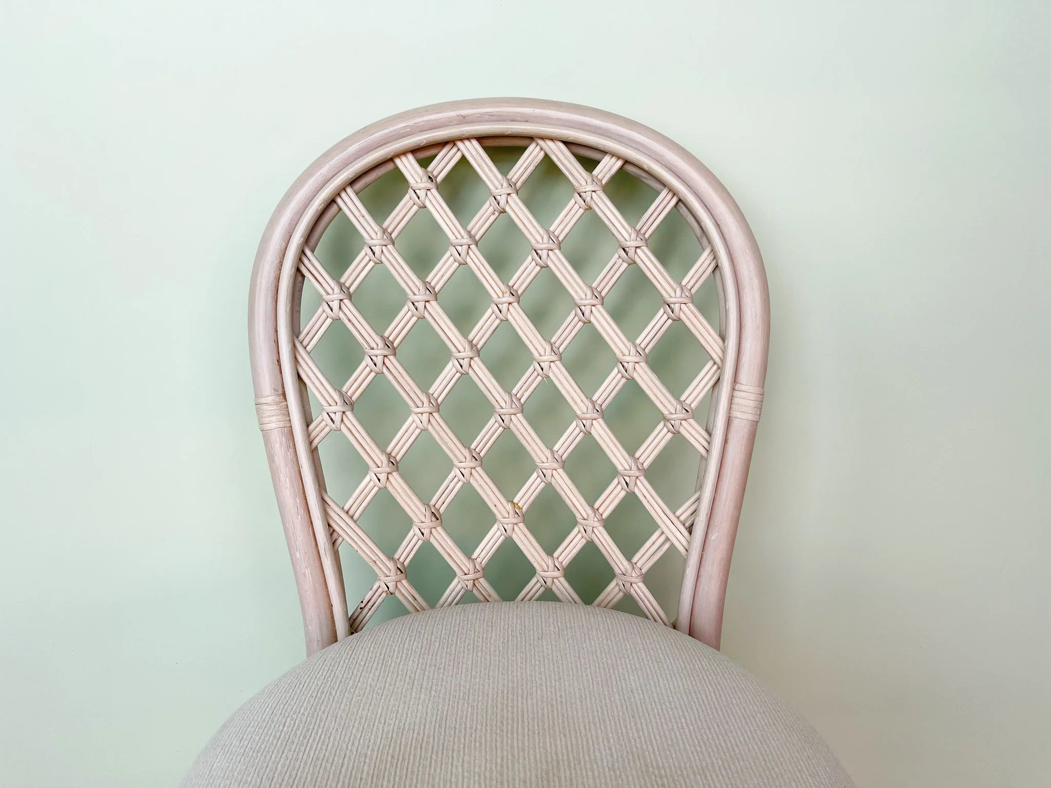 Lattice Love Rattan Dining Set - Image 8