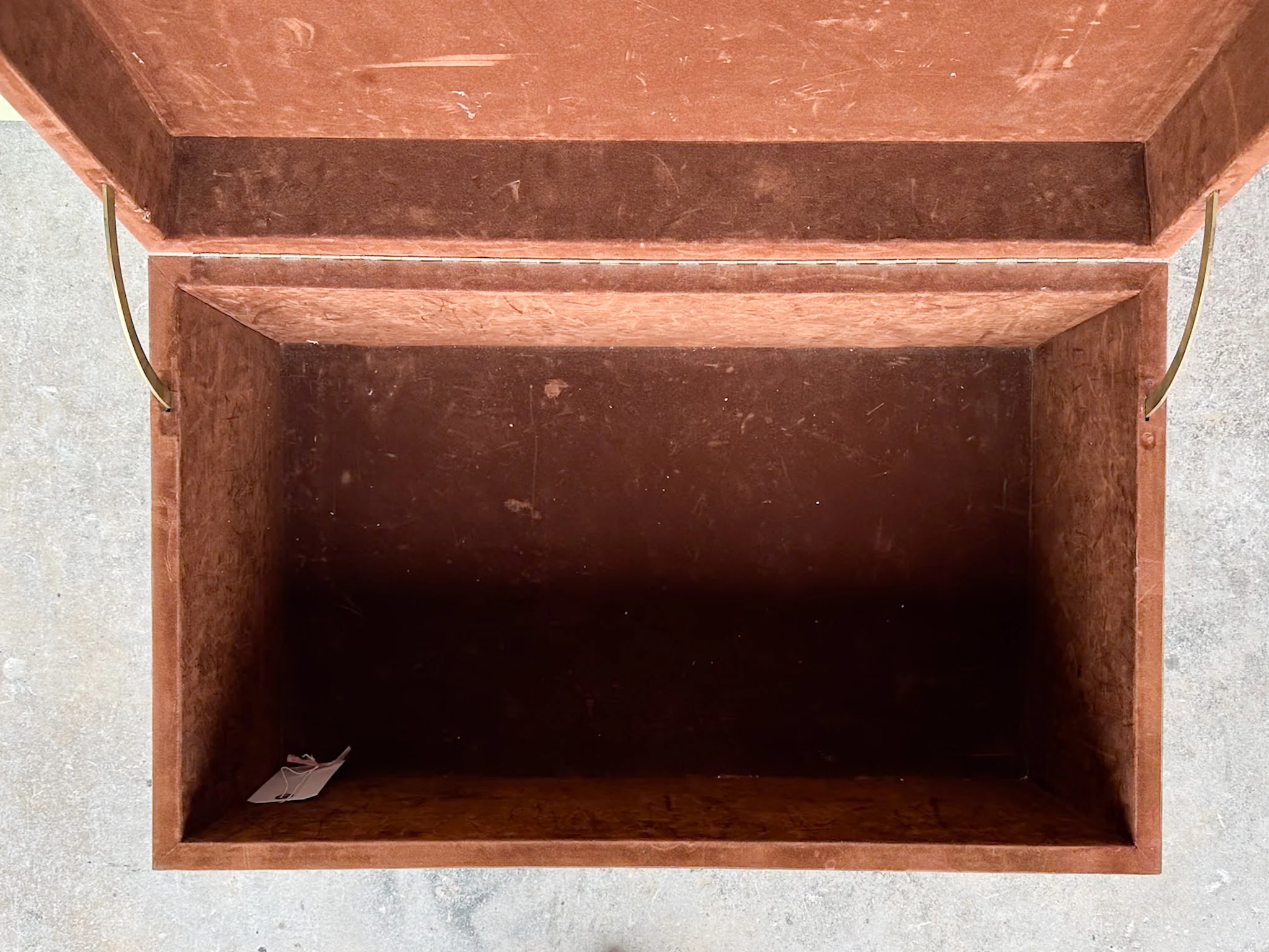 Maitland Smith Style Tessellated Stone Trunk - Image 5