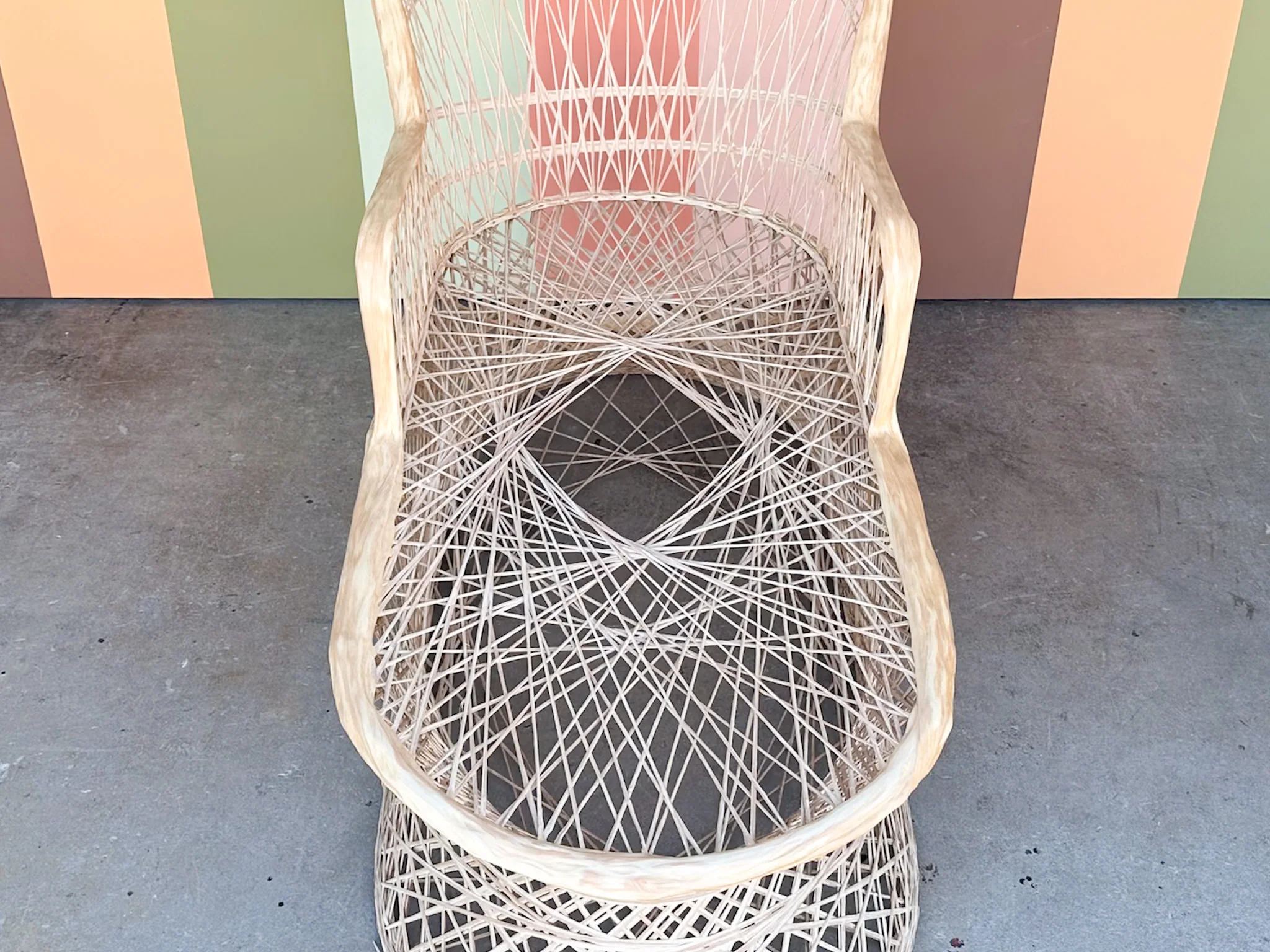 Marbled Pink Webspun Chaise - Image 5