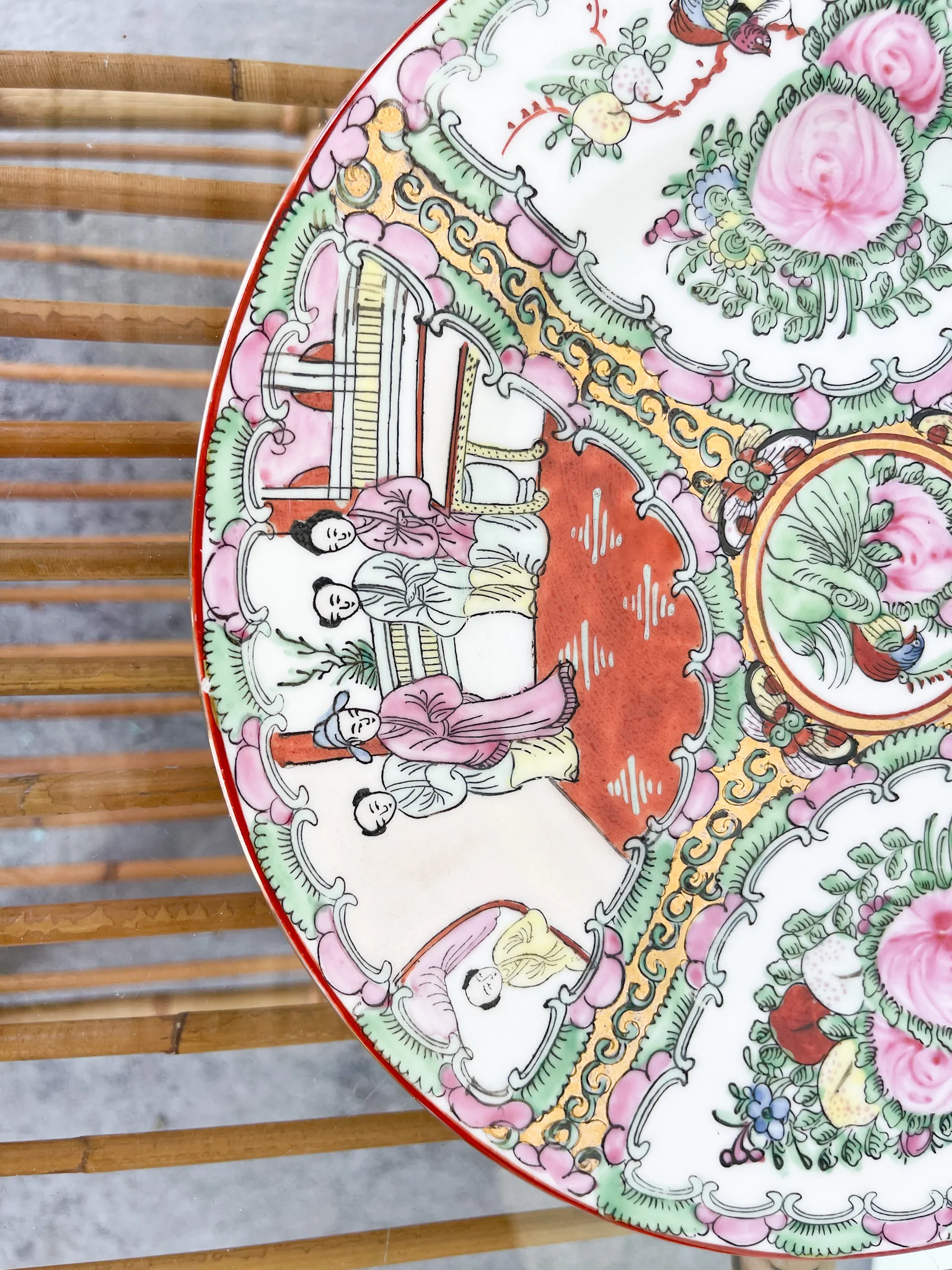 Rose Medallion Style Plate - Image 3