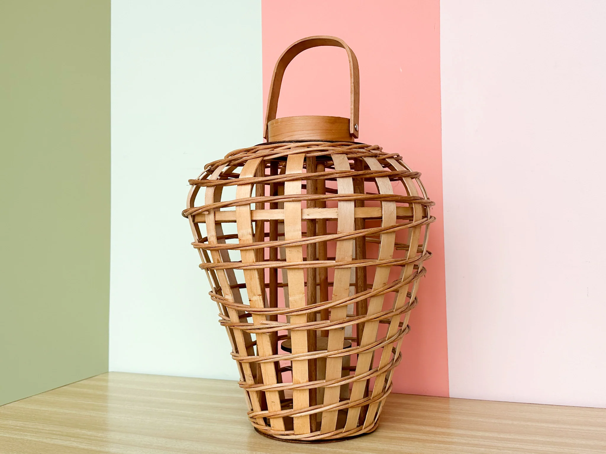 Medium Amanda Lindroth Lantern - Image 2