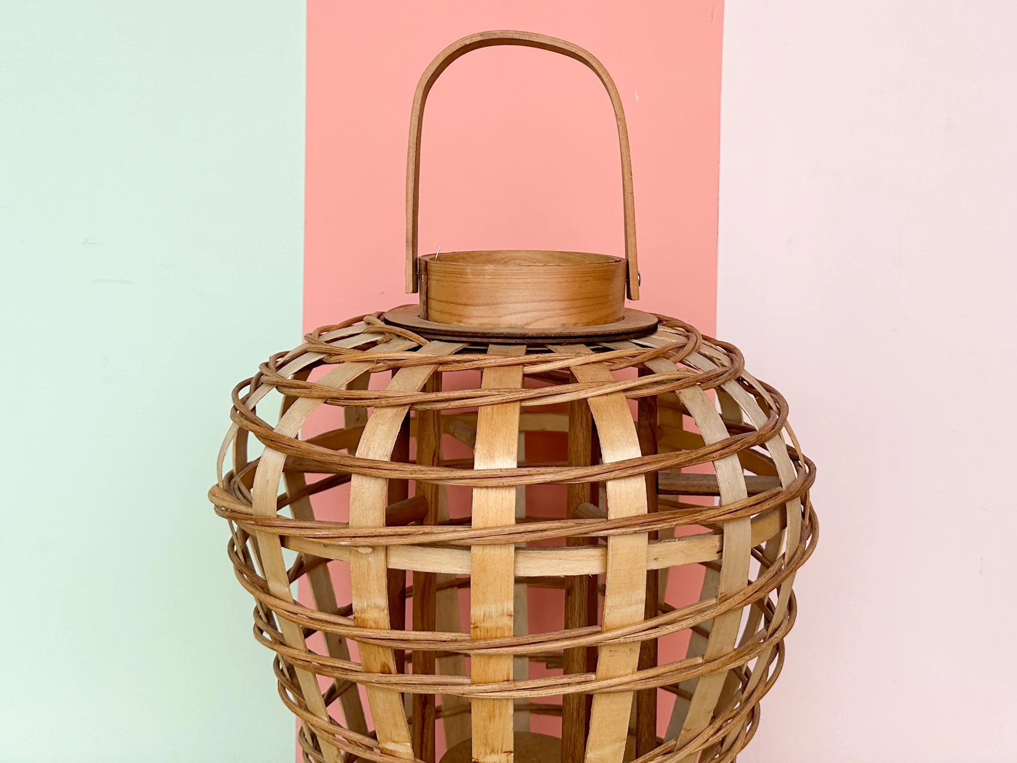 Medium Amanda Lindroth Lantern - Image 3