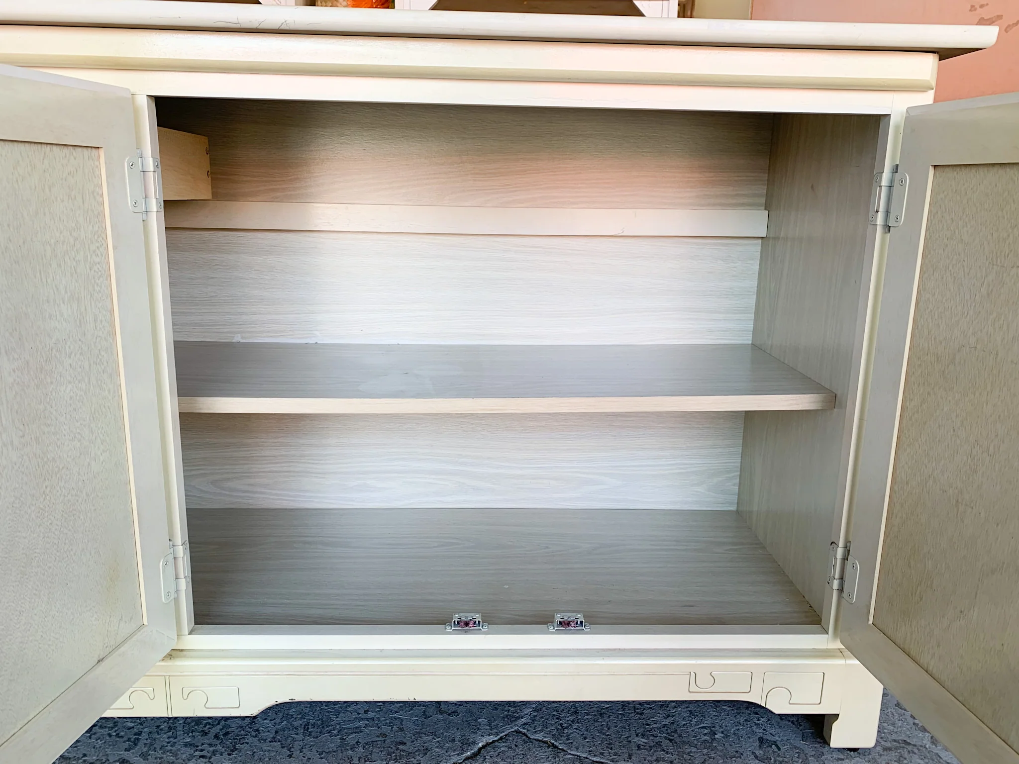 Ming Style Credenza - Image 6