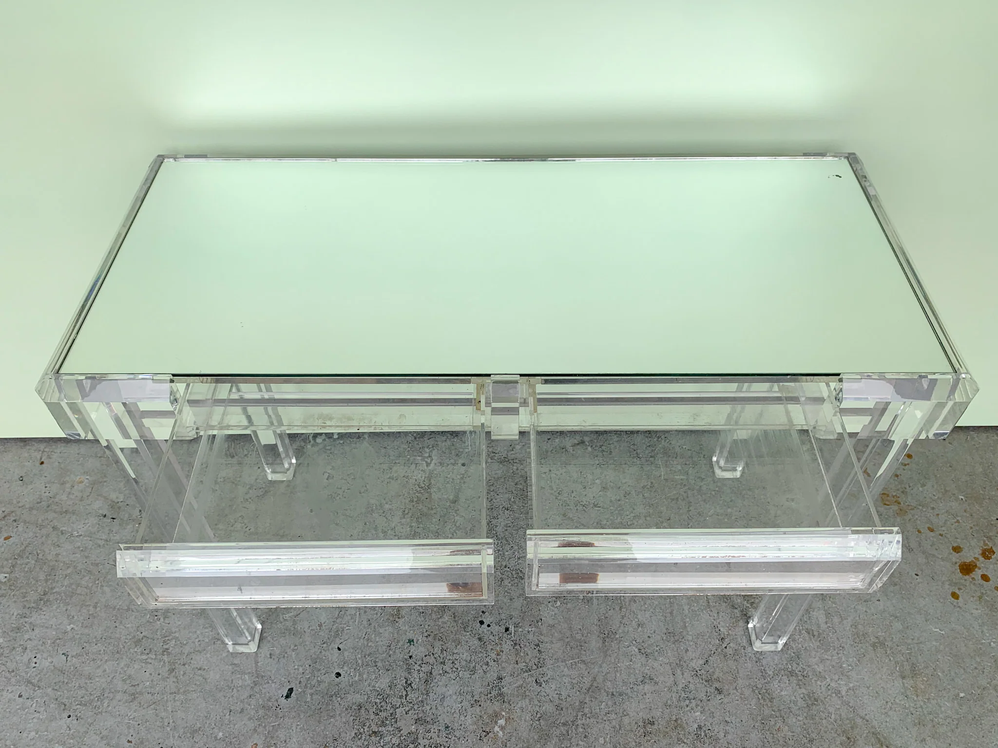 Modern Mirrored Lucite Vanity and Stool - Image 3