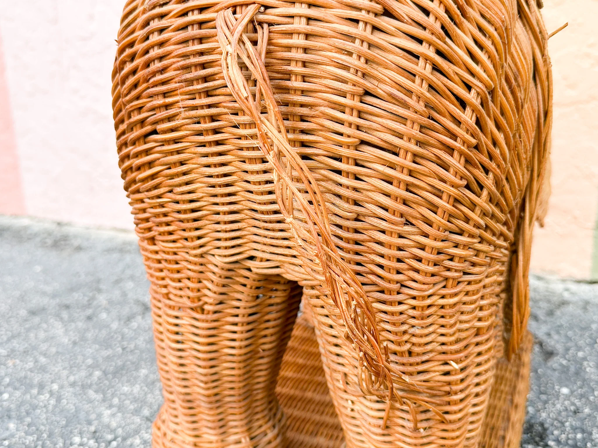 Natural Wicker Elephant Garden Seat - Image 12