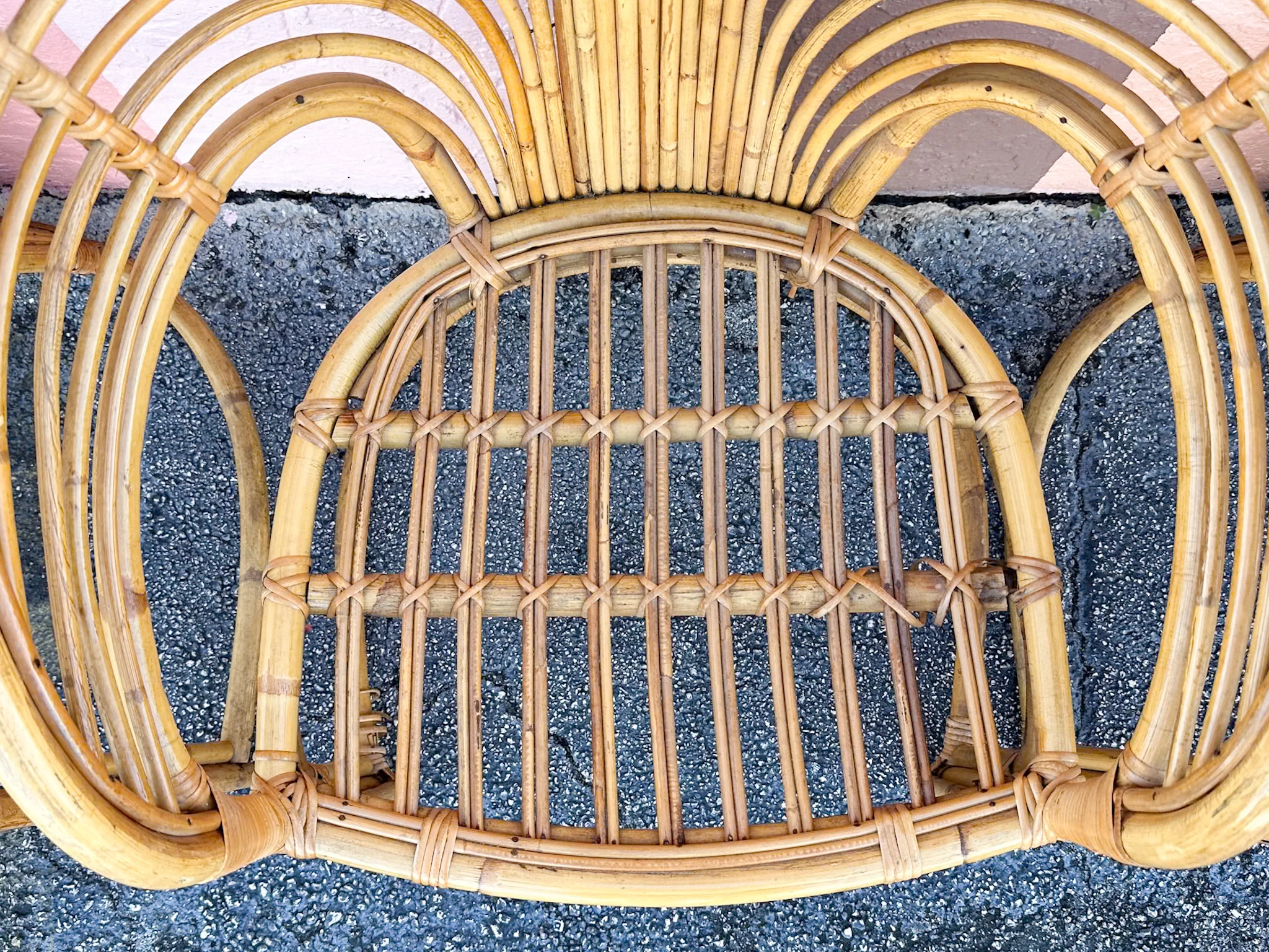 Old Florida Rattan Dining Set - Image 16