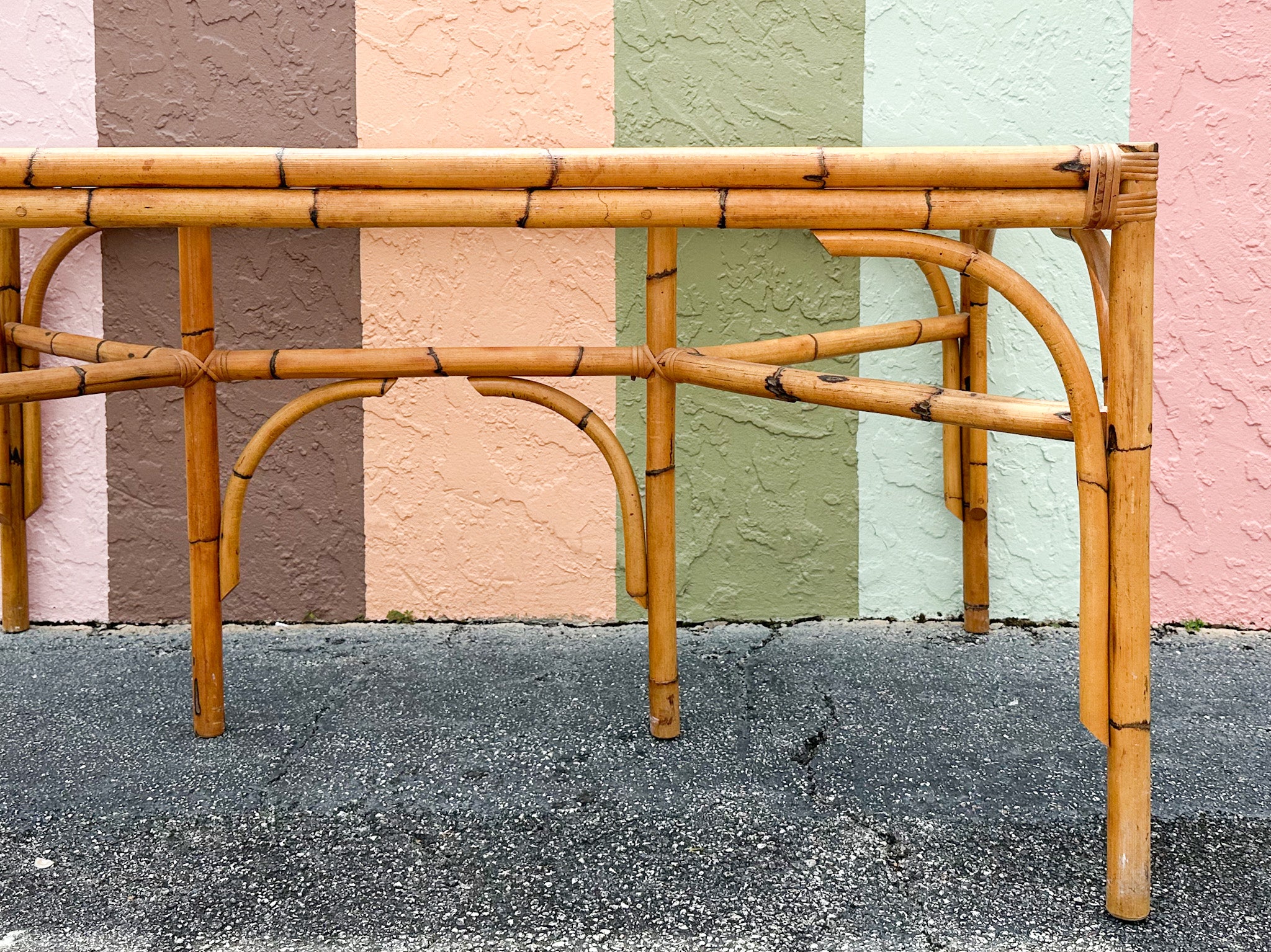 Old Florida Rattan Dining Table - Image 11