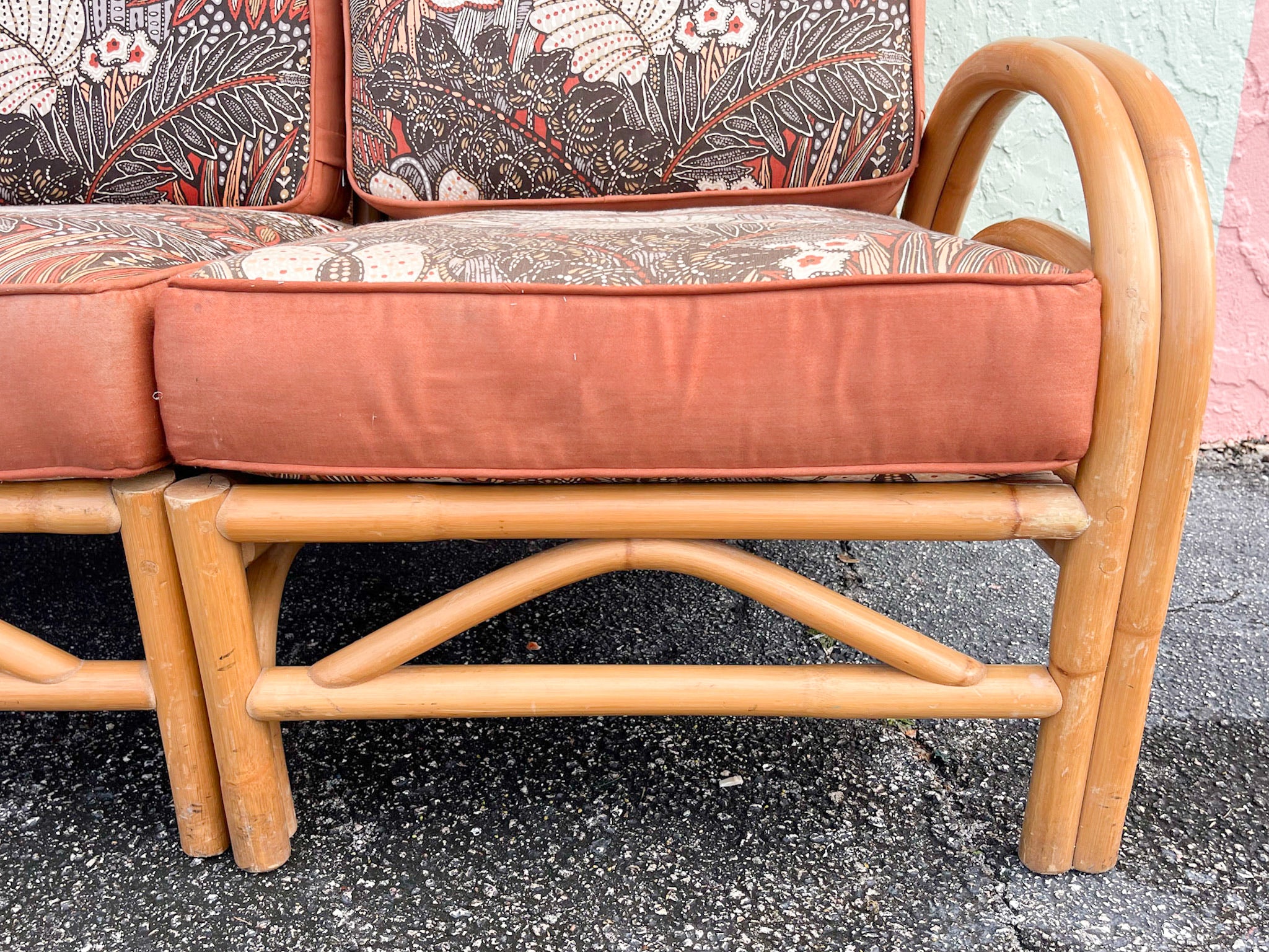 Old Florida Rattan Sofa - Image 4
