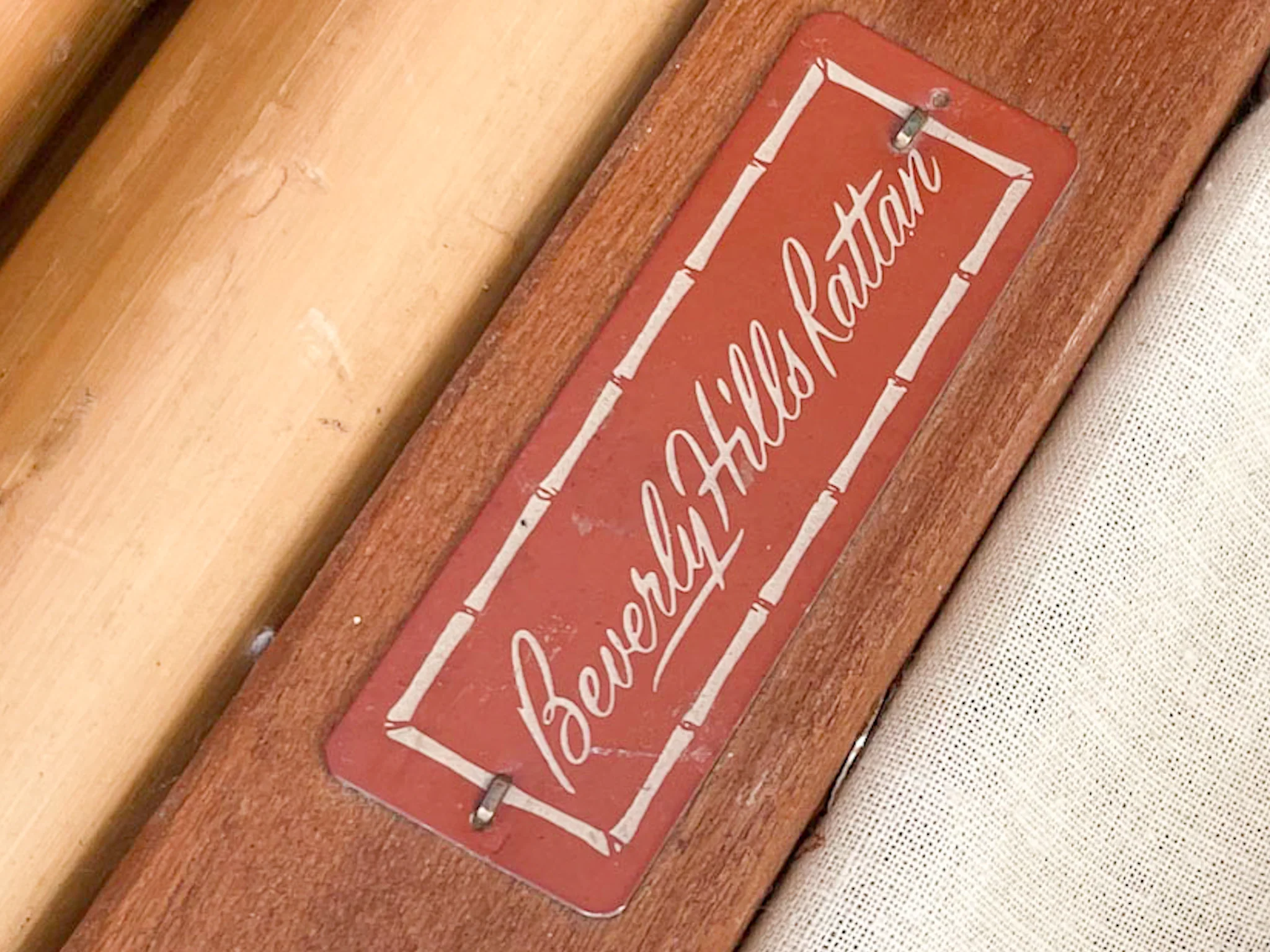 Old Florida Rattan Sofa - Image 7
