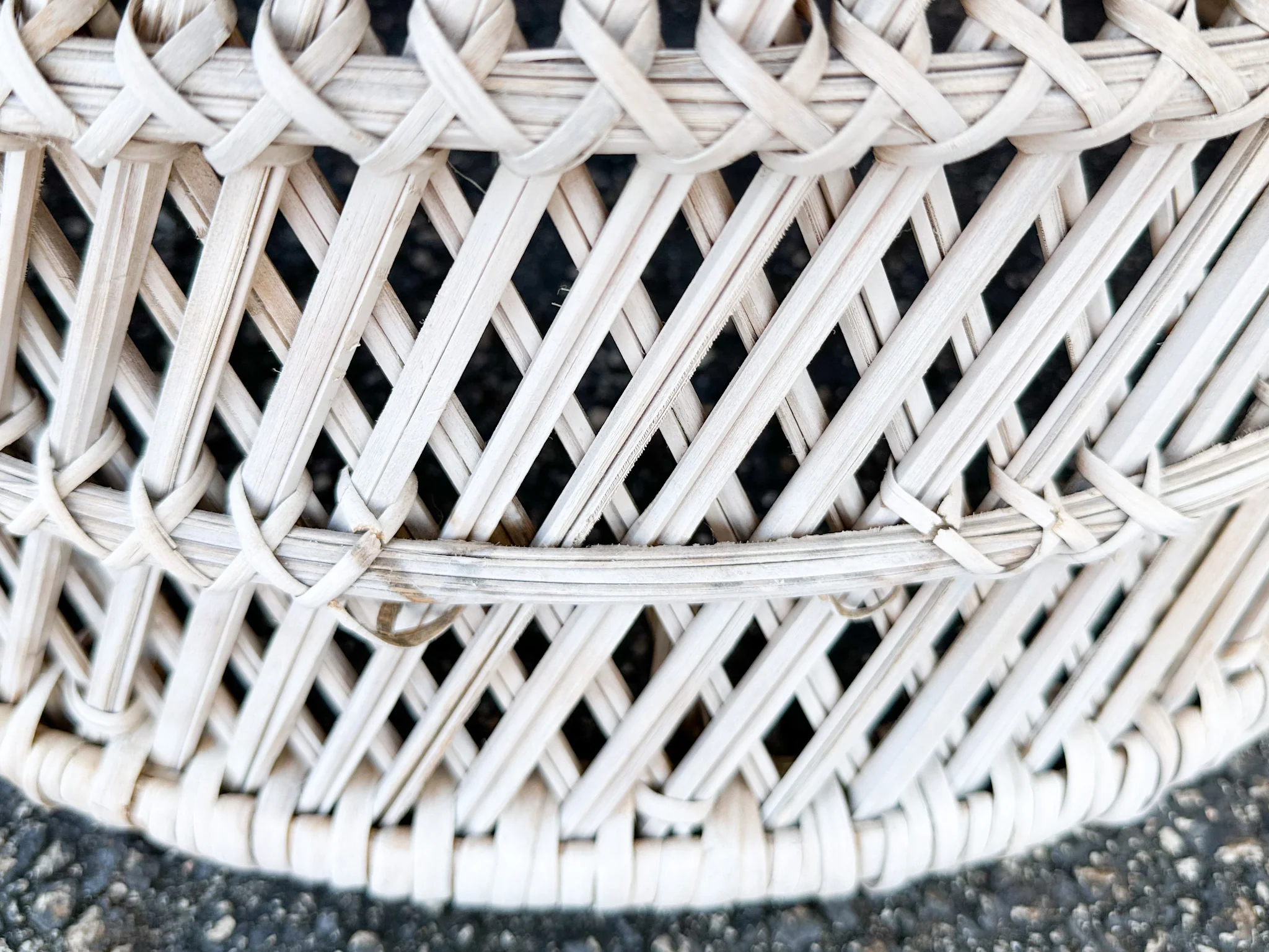 Painted Rattan Peacock Chair - Image 13