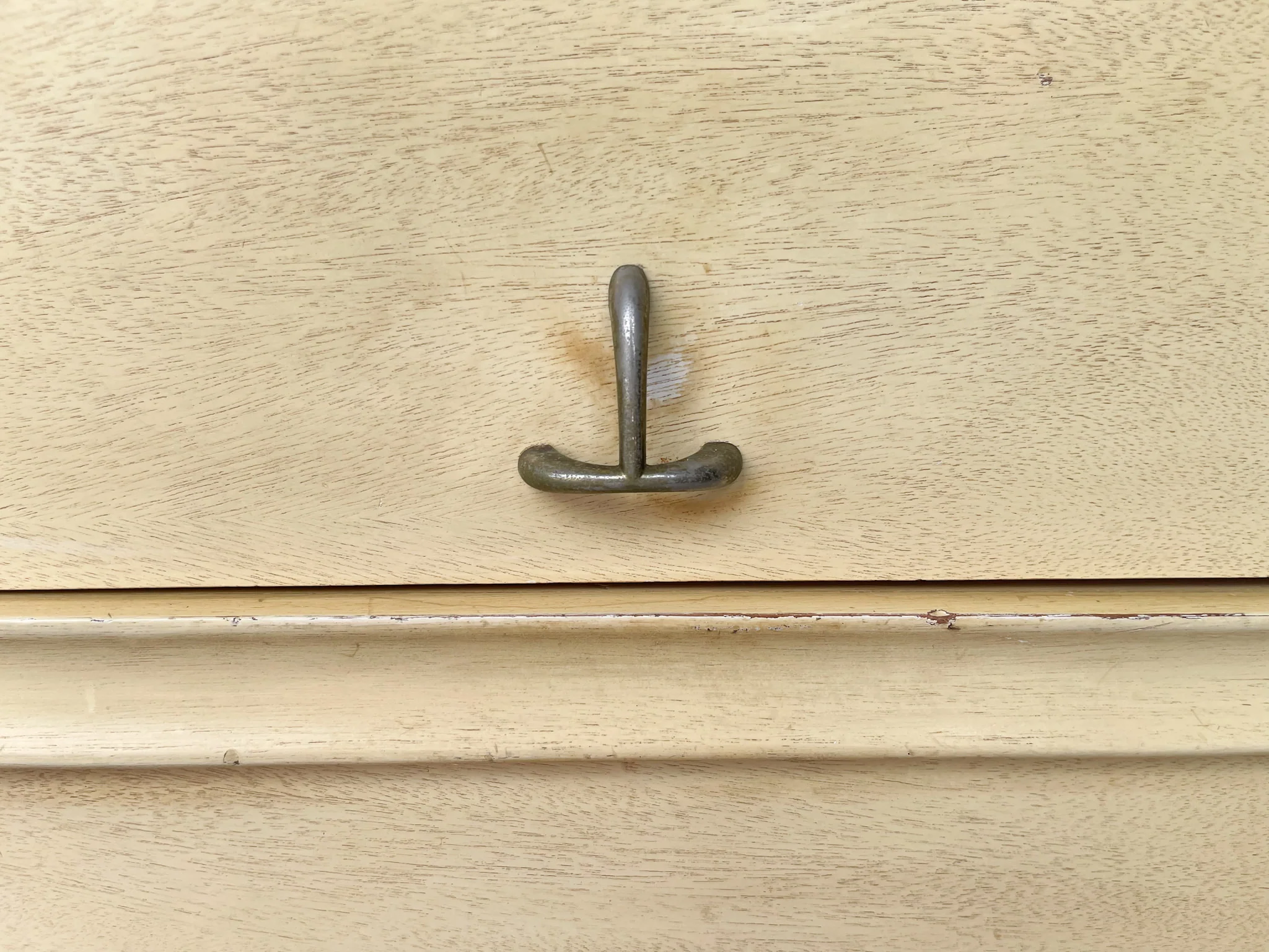 Pair of 1950’s Modern Glam Nightstands - Image 2