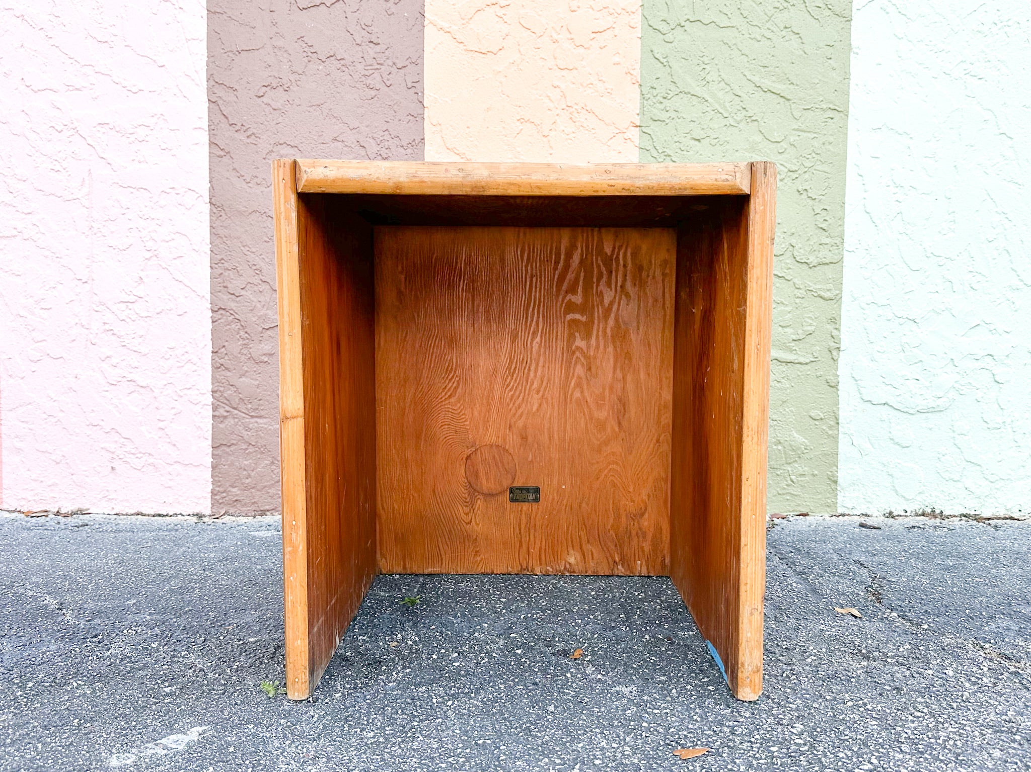 Pair of 1950s Island Style Nesting Tables - Image 9