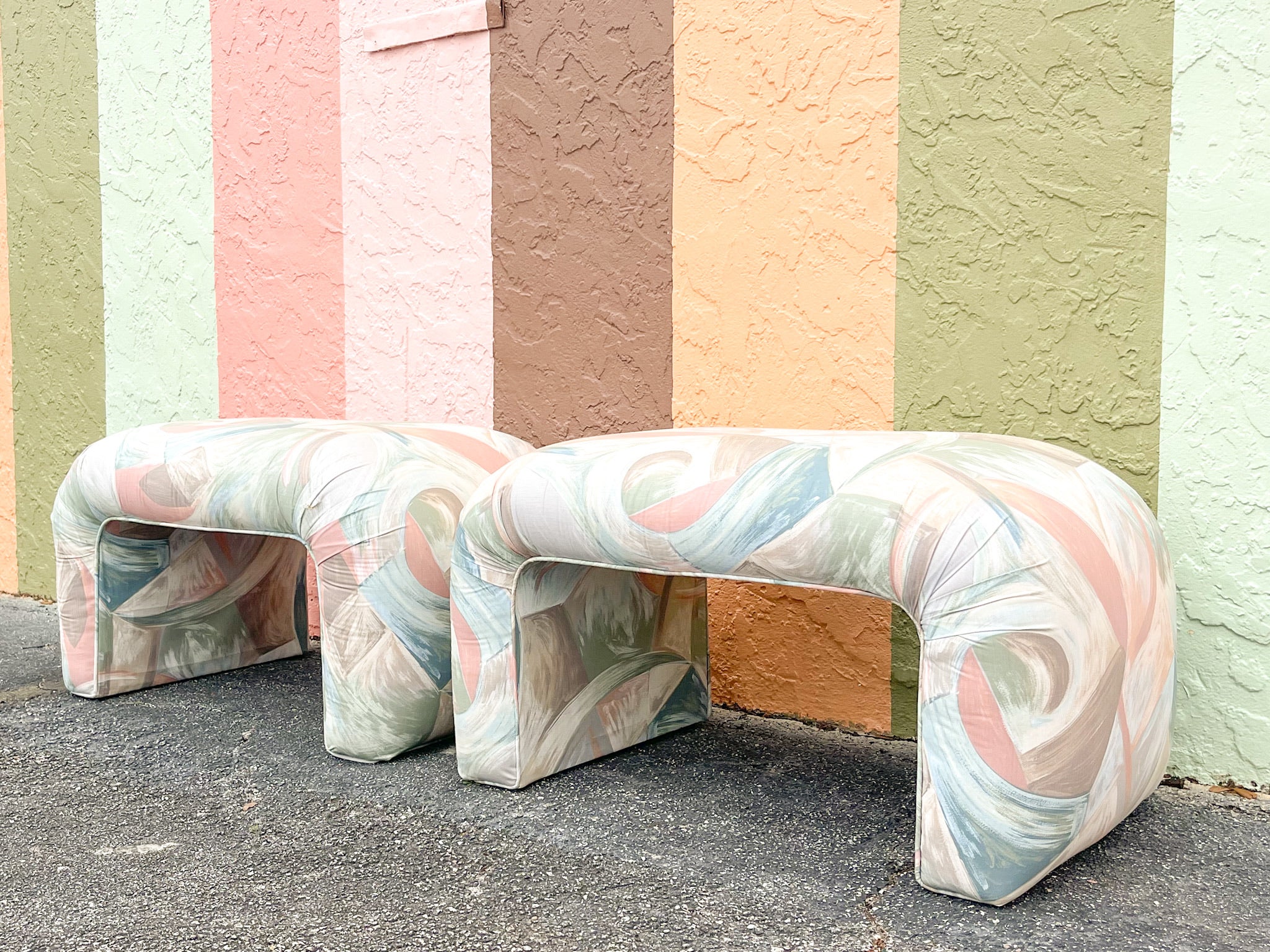 Pair of 80s Chic Waterfall Ottomans - Image 2