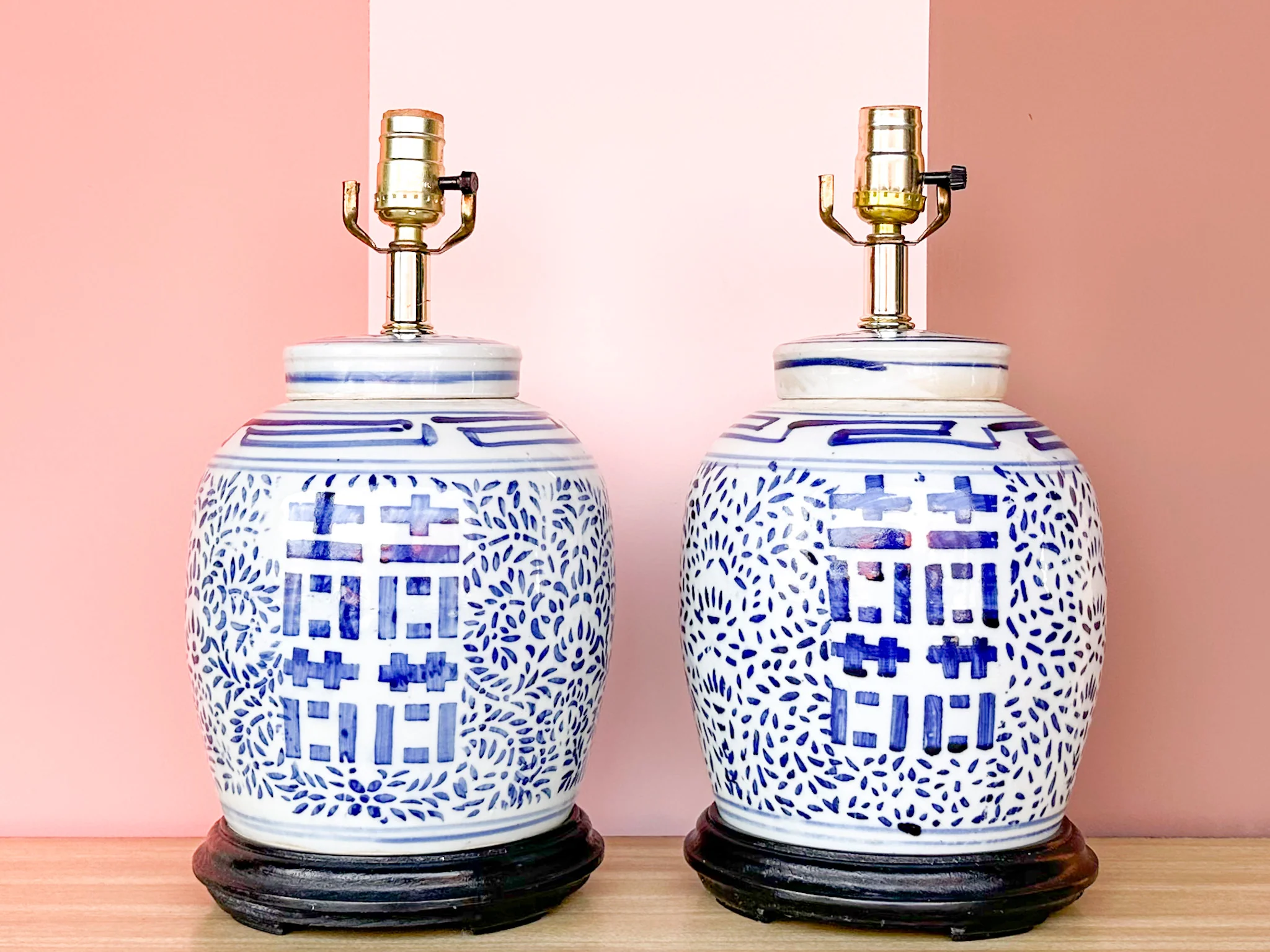 Pair of Blue and White Ginger Jar Lamps - Image 2