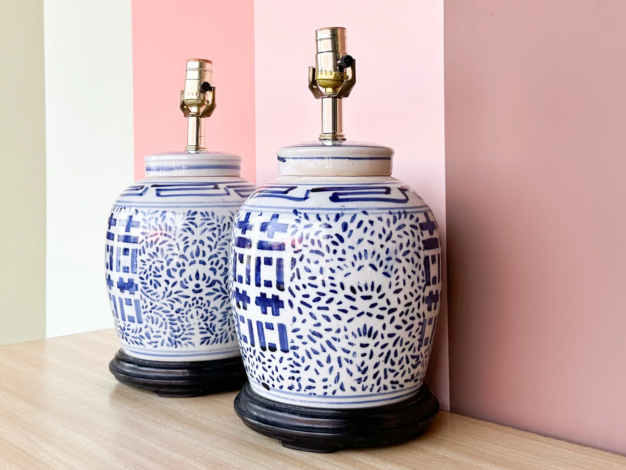 Pair of Blue and White Ginger Jar Lamps - Image 4