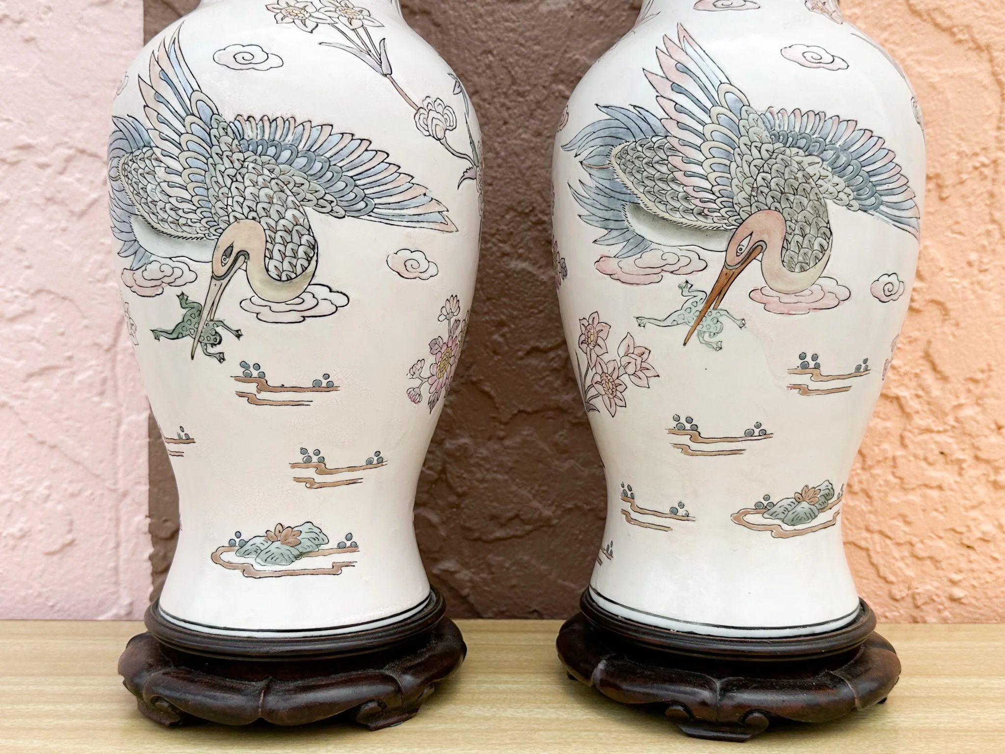 Pair of Ceramic Bird Lamps - Image 4