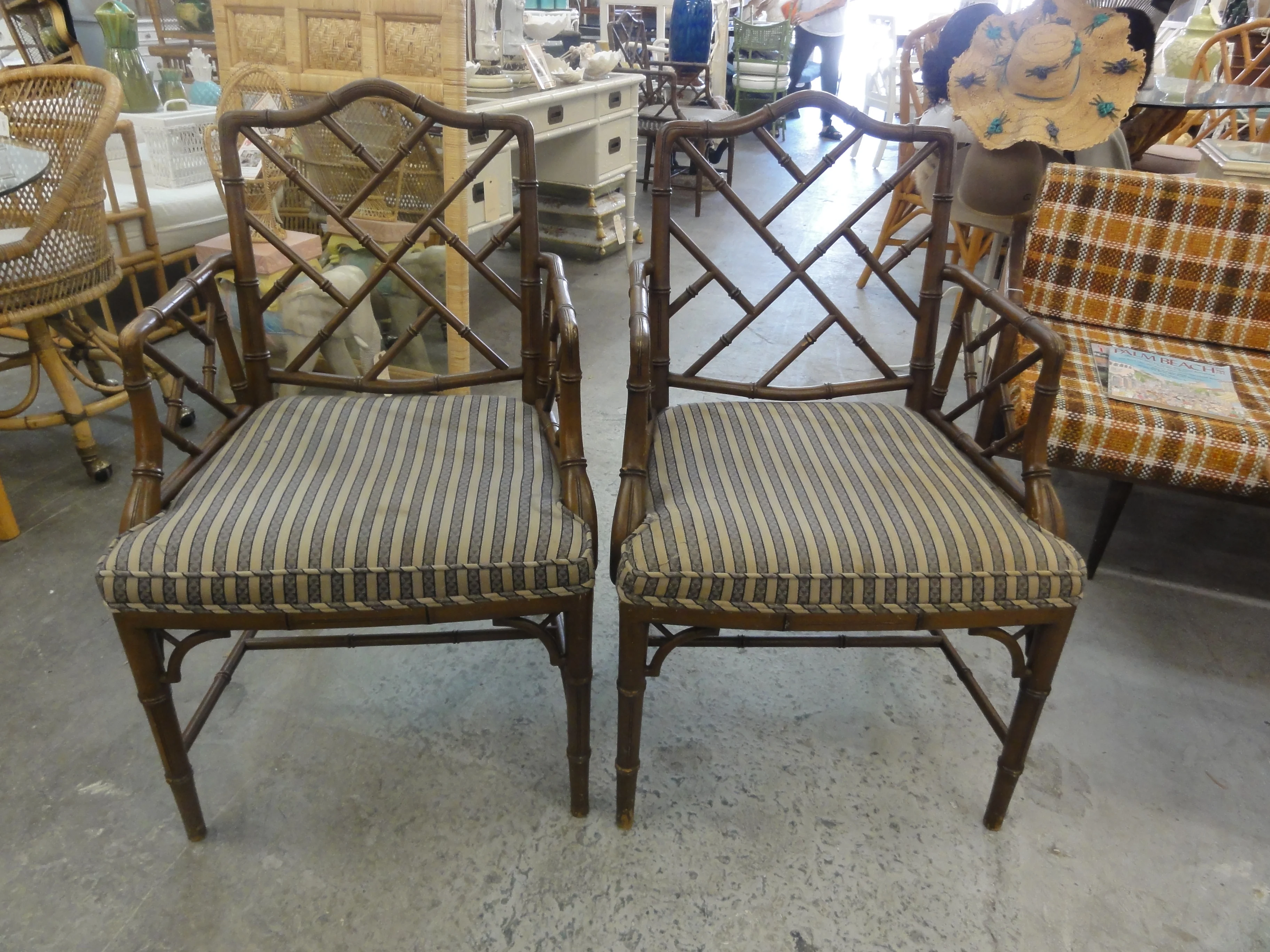 Pair of Chippendale Arm Chairs - Image 7