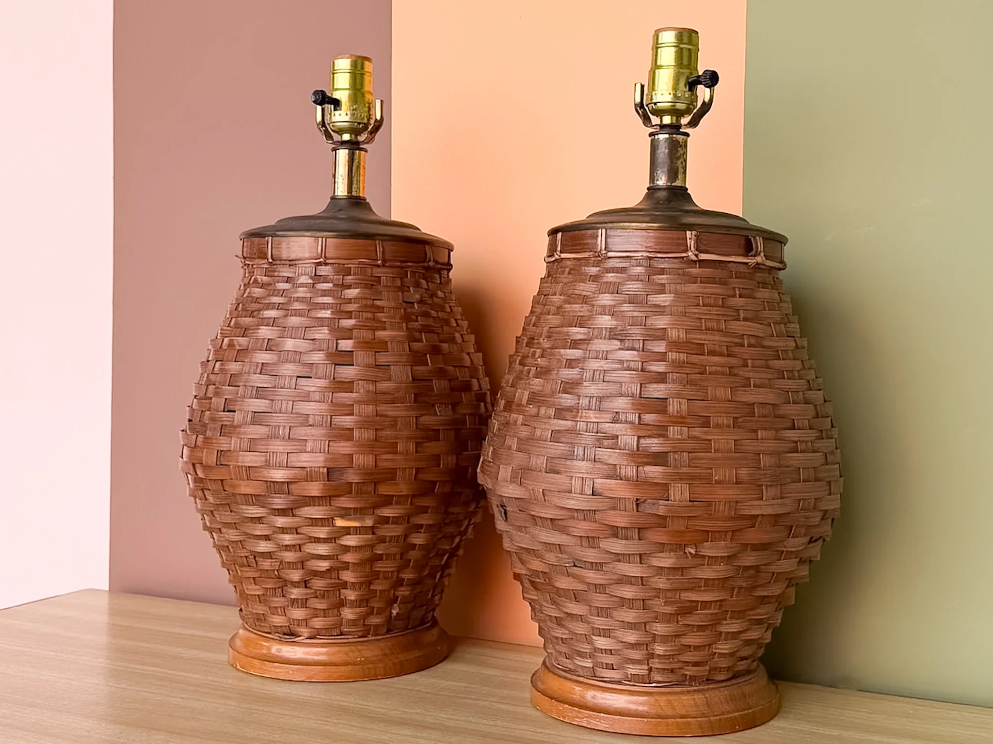 Pair of Cute Rattan Basket Lamps - Image 3