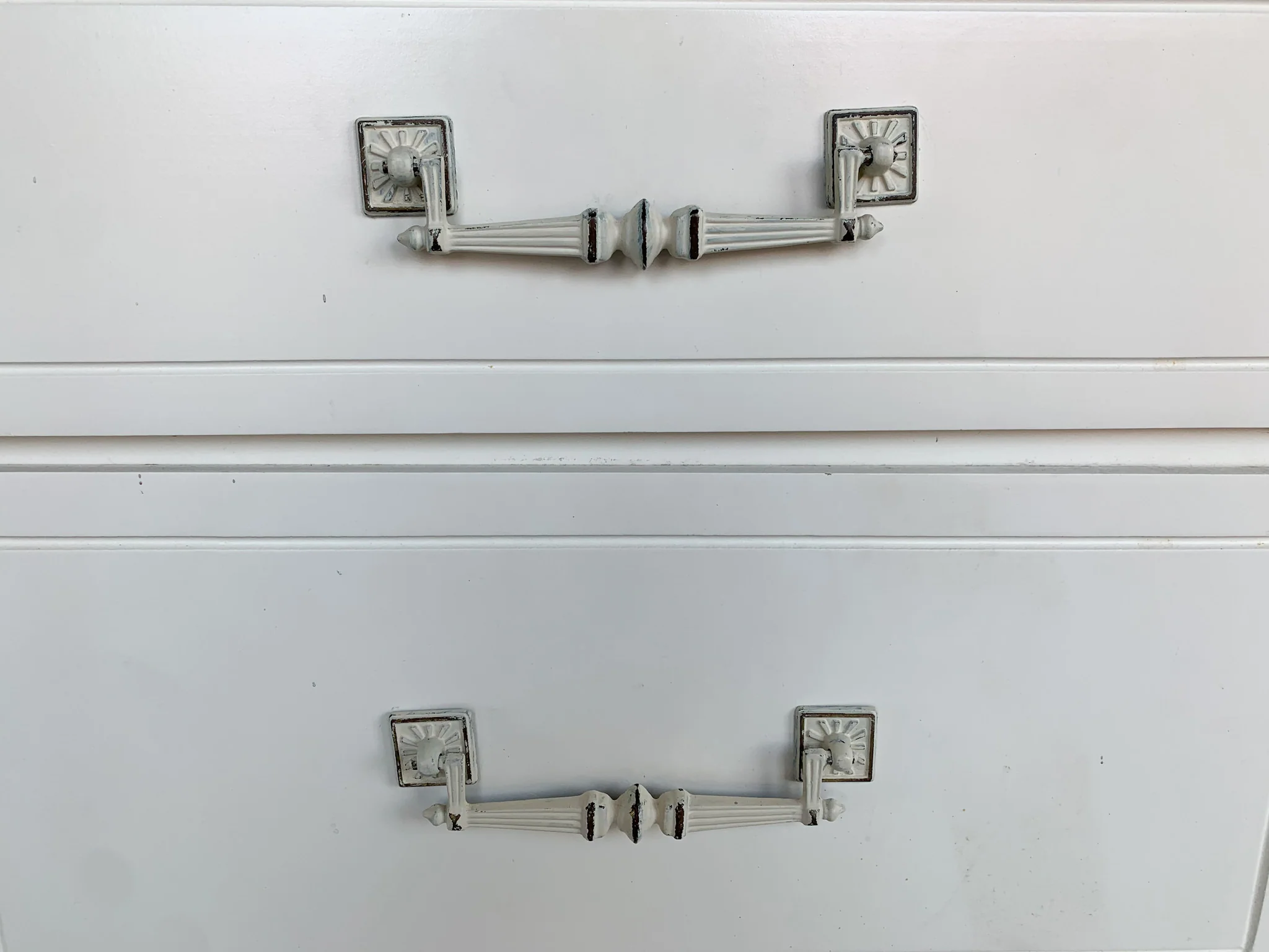 Pair of Faux Bamboo Nightstands - Image 3