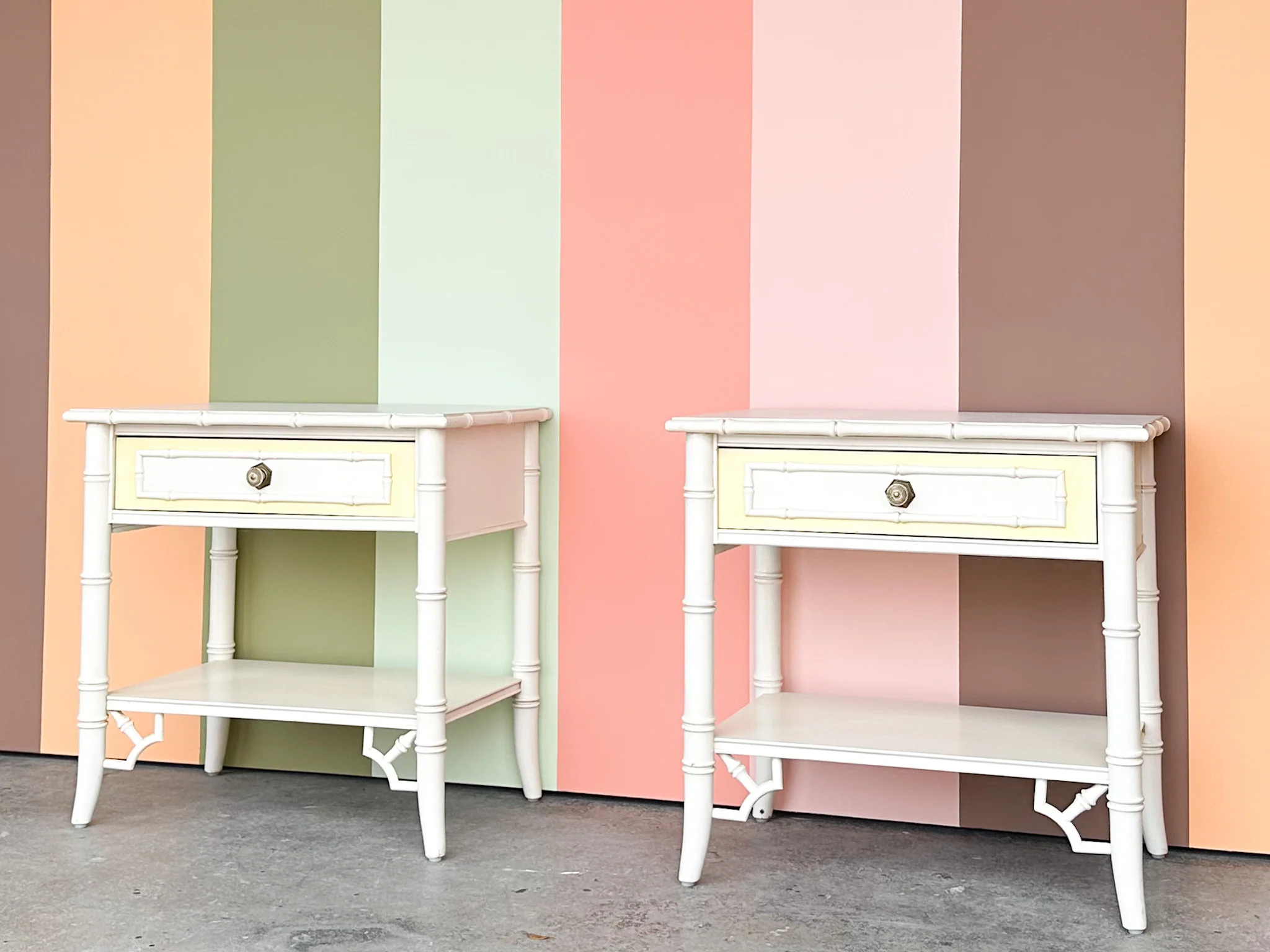 Pair of Thomasville Yellow and White Faux Bamboo Nightstands - Image 2