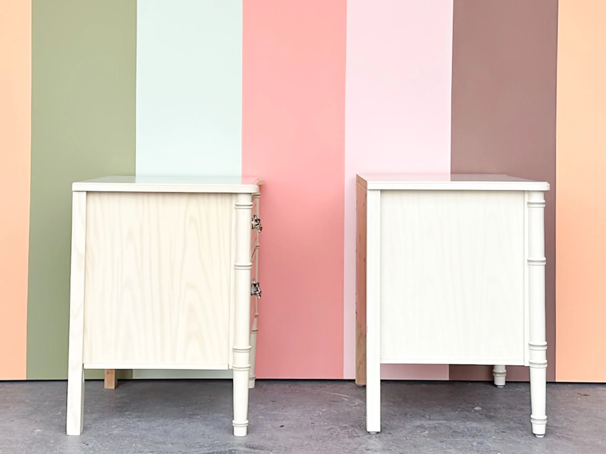 Pair of Faux Bamboo Nightstands - Image 4