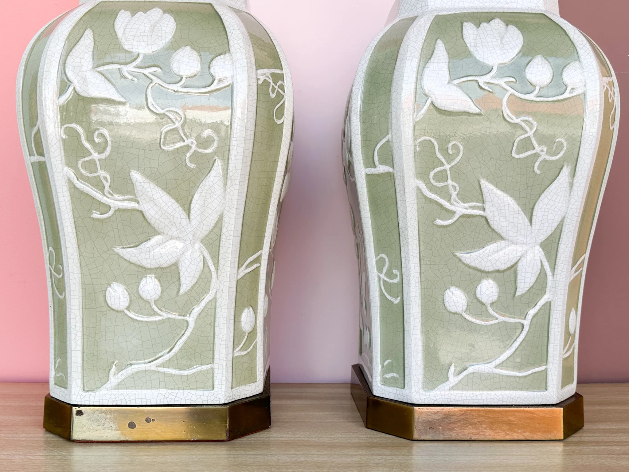 Pair of Green and White Floral Lamps - Image 4