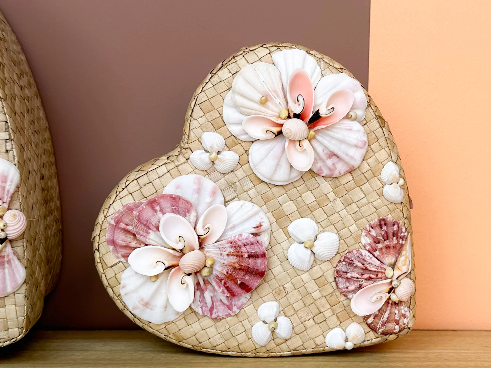 Pair of Heart Shaped Shell Boxes - Image 5