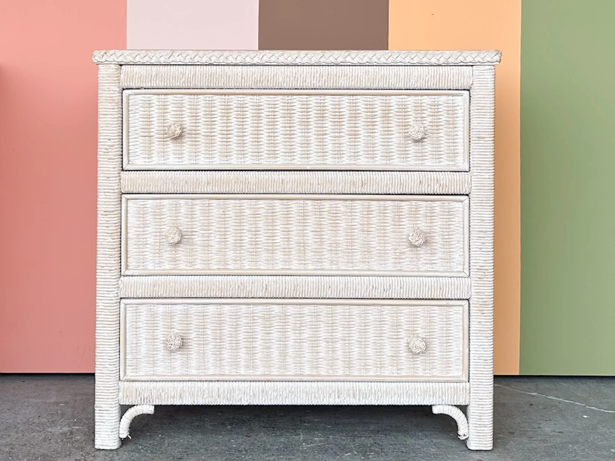 Pair of Henry Link Oversized Wicker Nightstands - Image 4