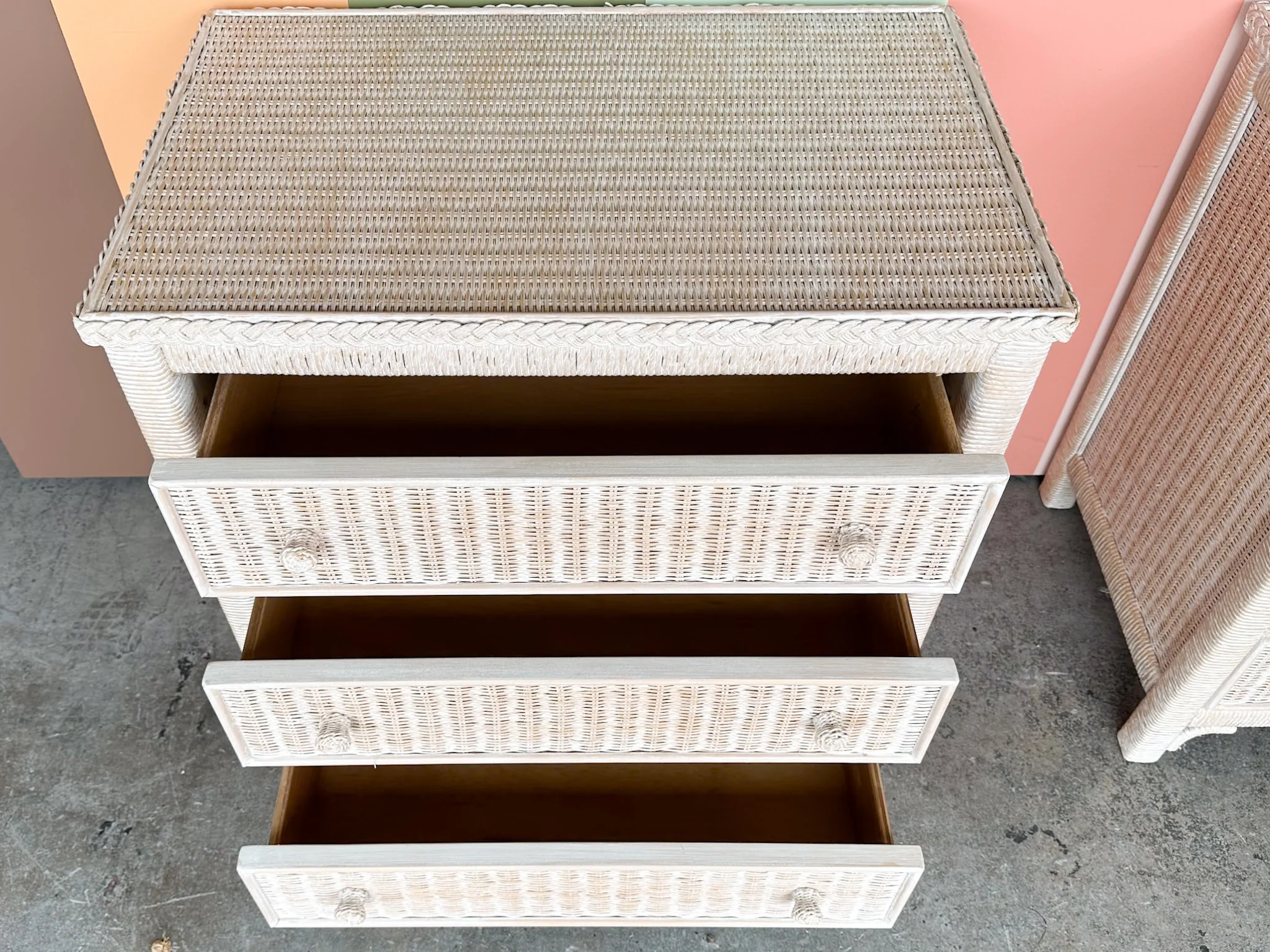Pair of Henry Link Oversized Wicker Nightstands - Image 7