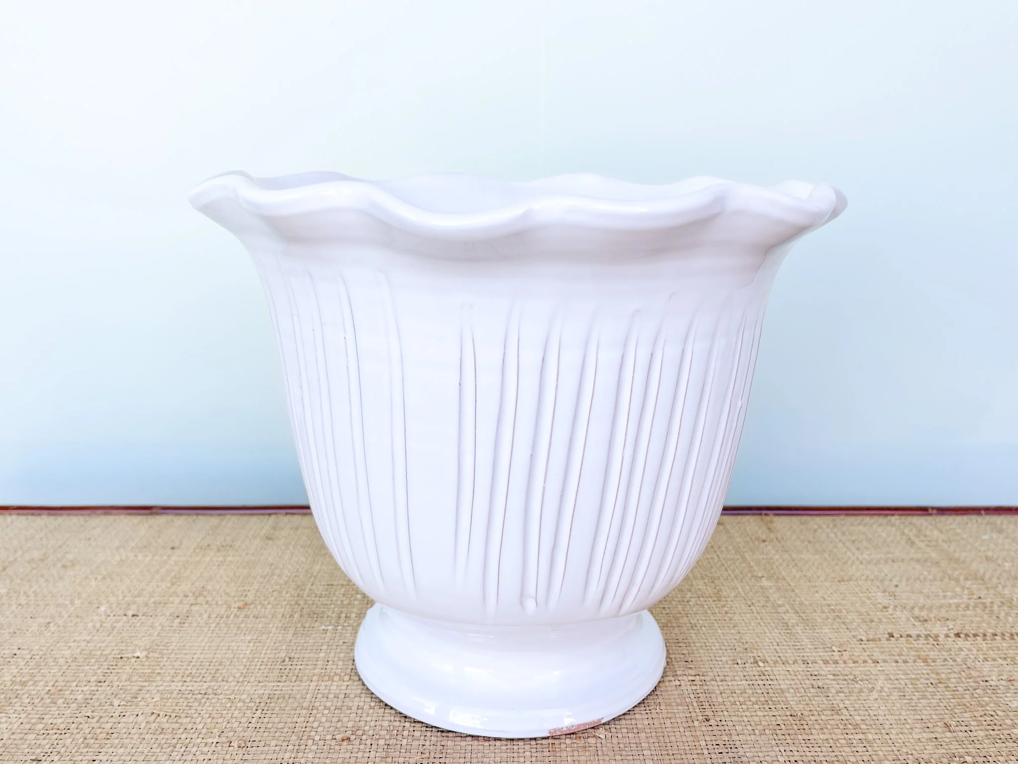 Pair of Italian Terracotta Tulip Planters - Image 6