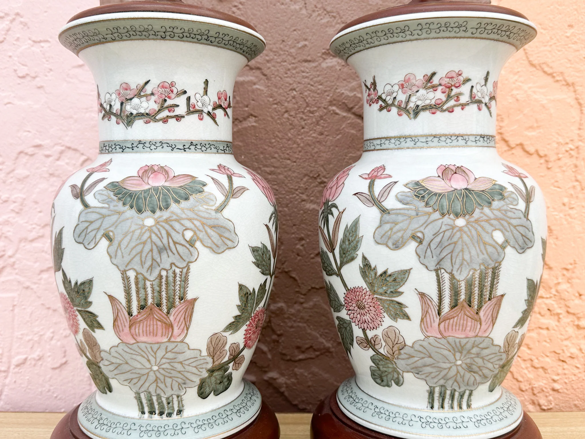Pair of Lotus Lamps - Image 4