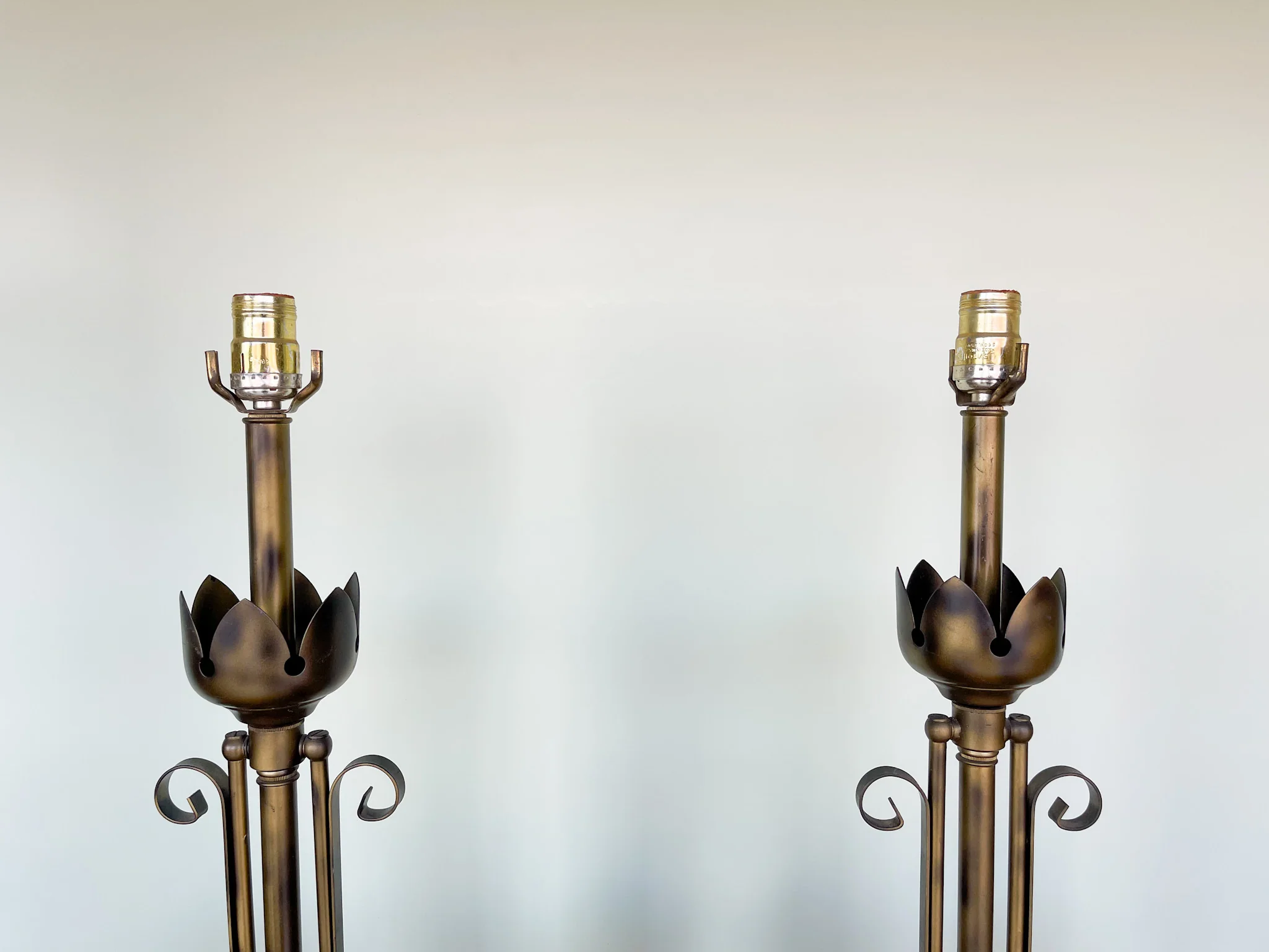 Pair of Metal Tulip Lamps - Image 2