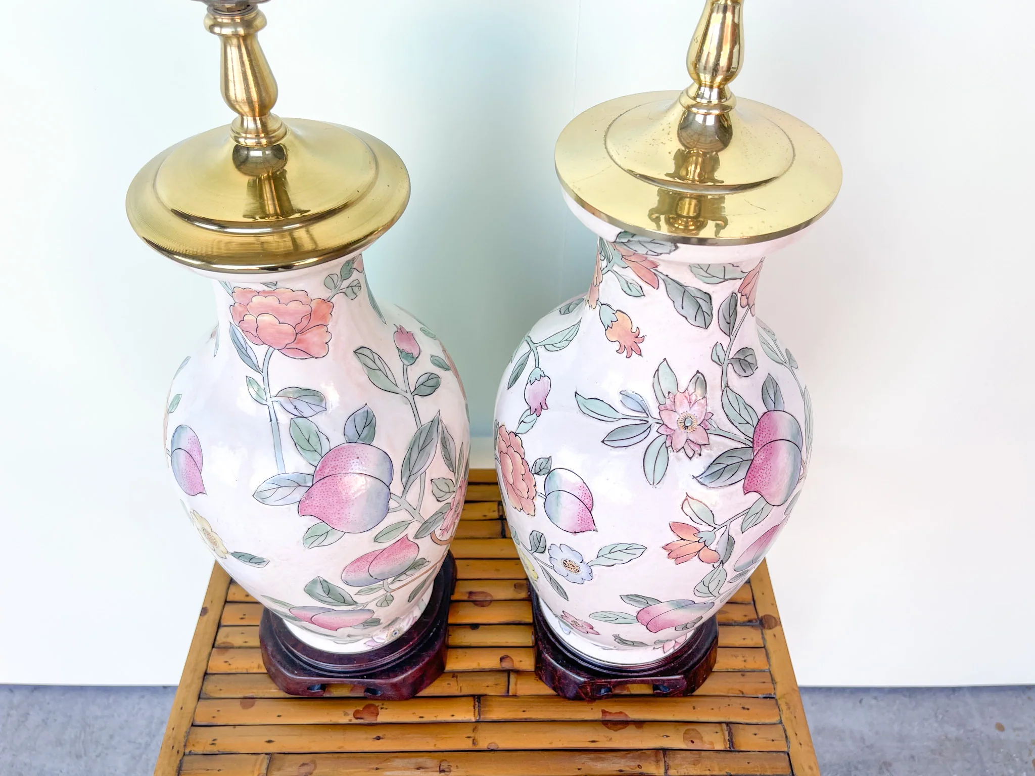 Pair of Peachy Floral Lamps - Image 3