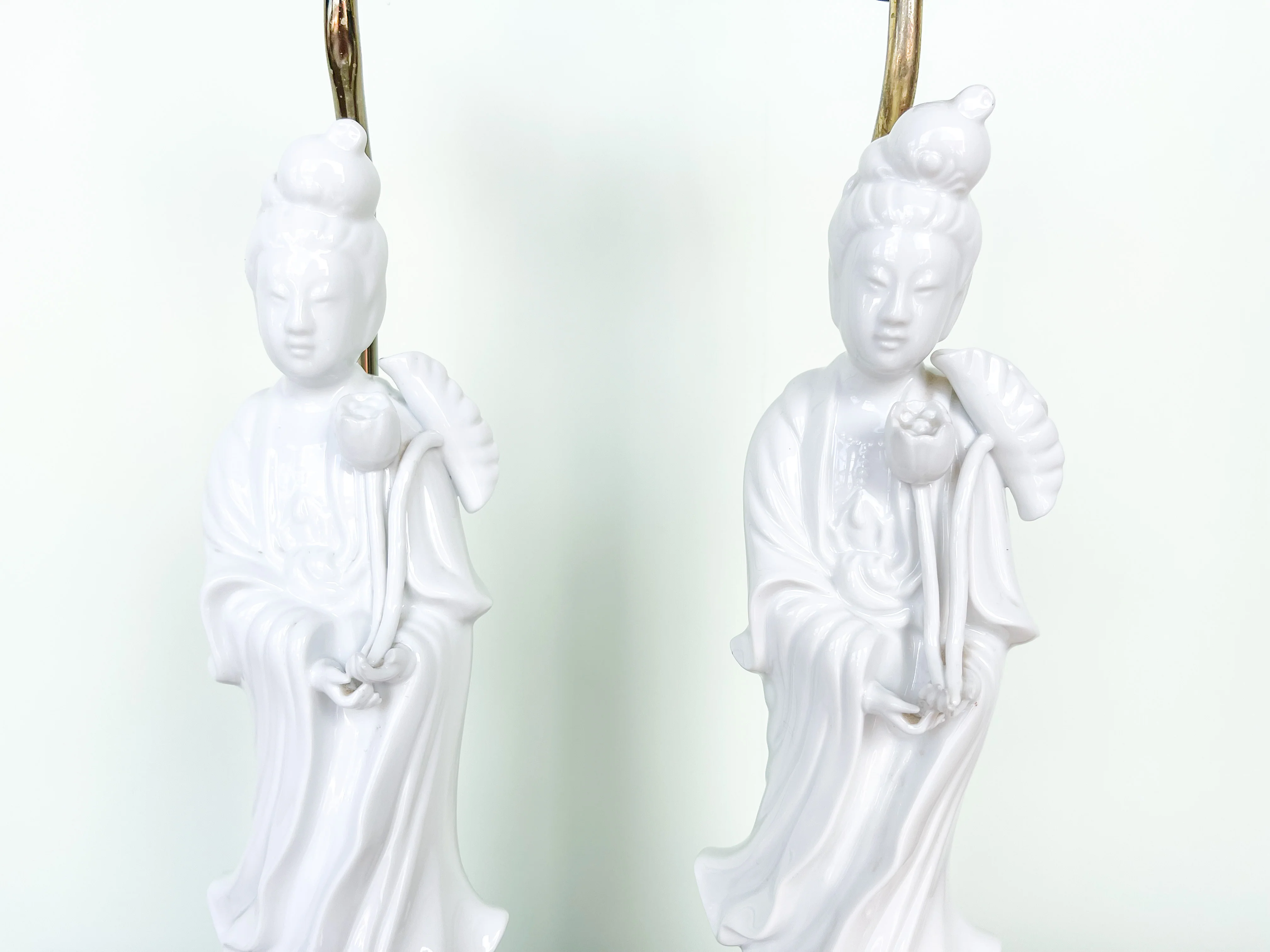 Pair of Porcelain Asian Lady Lamps - Image 4