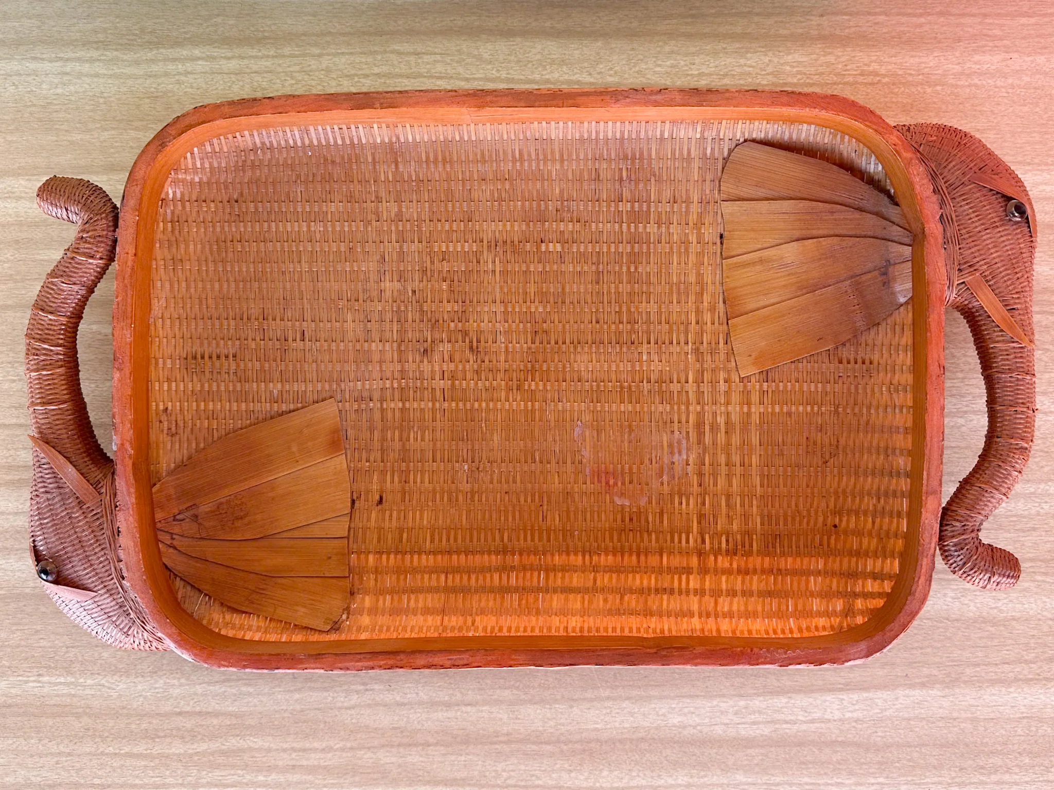 Pair of Rattan Elephant Trays - Image 6