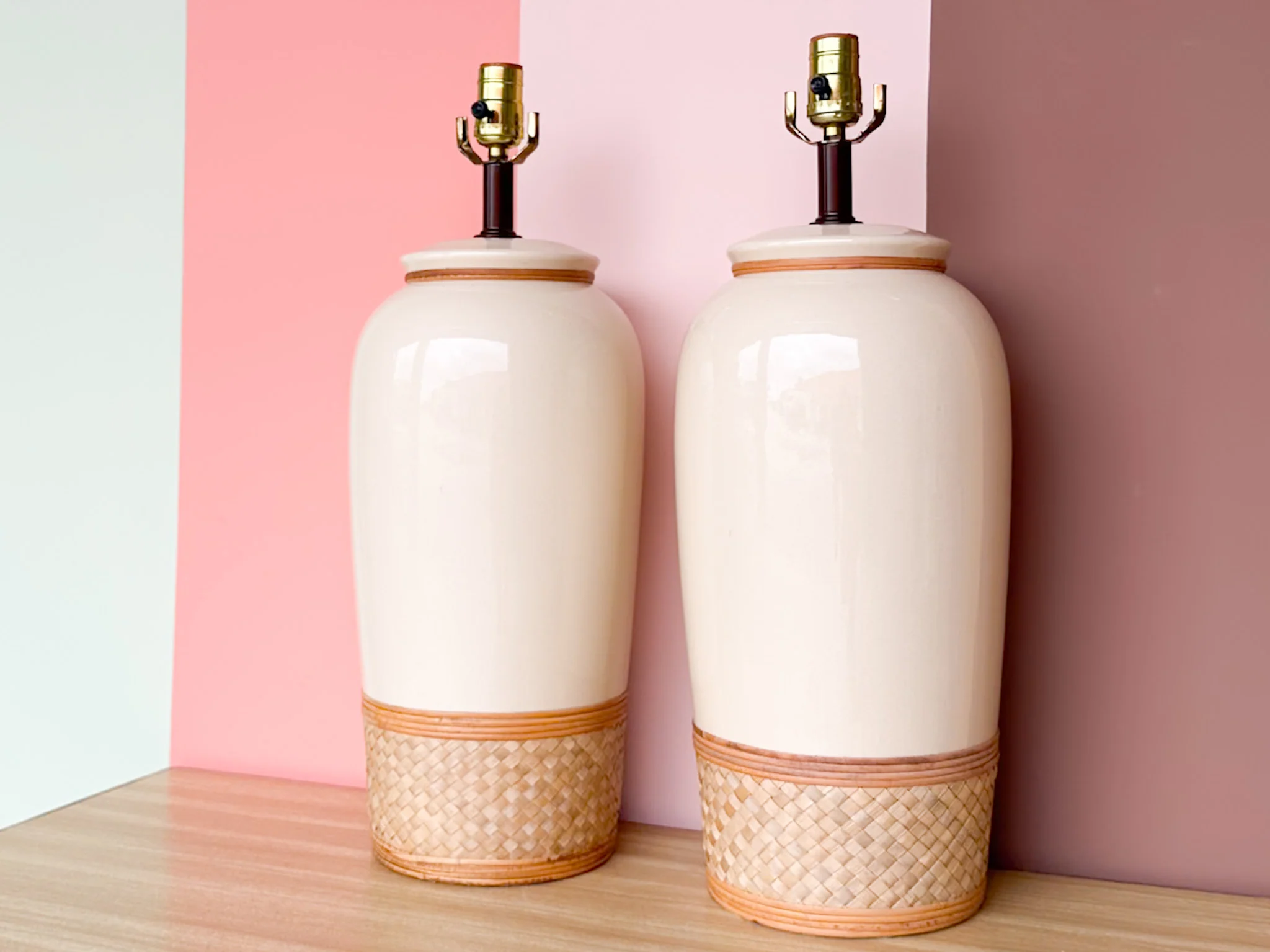 Pair of Rattan Wrapped Ceramic Lamps - Image 3