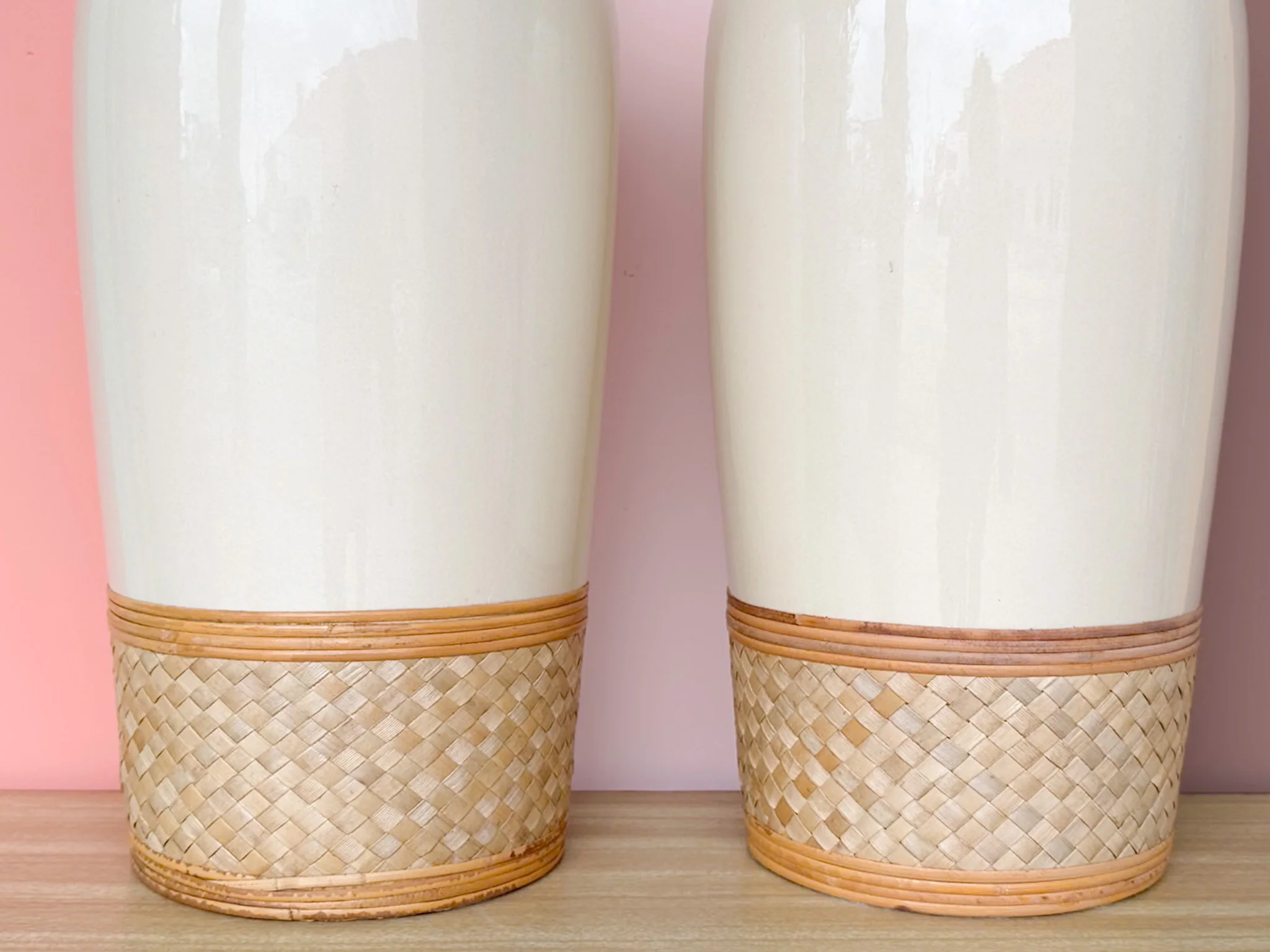 Pair of Rattan Wrapped Ceramic Lamps - Image 5