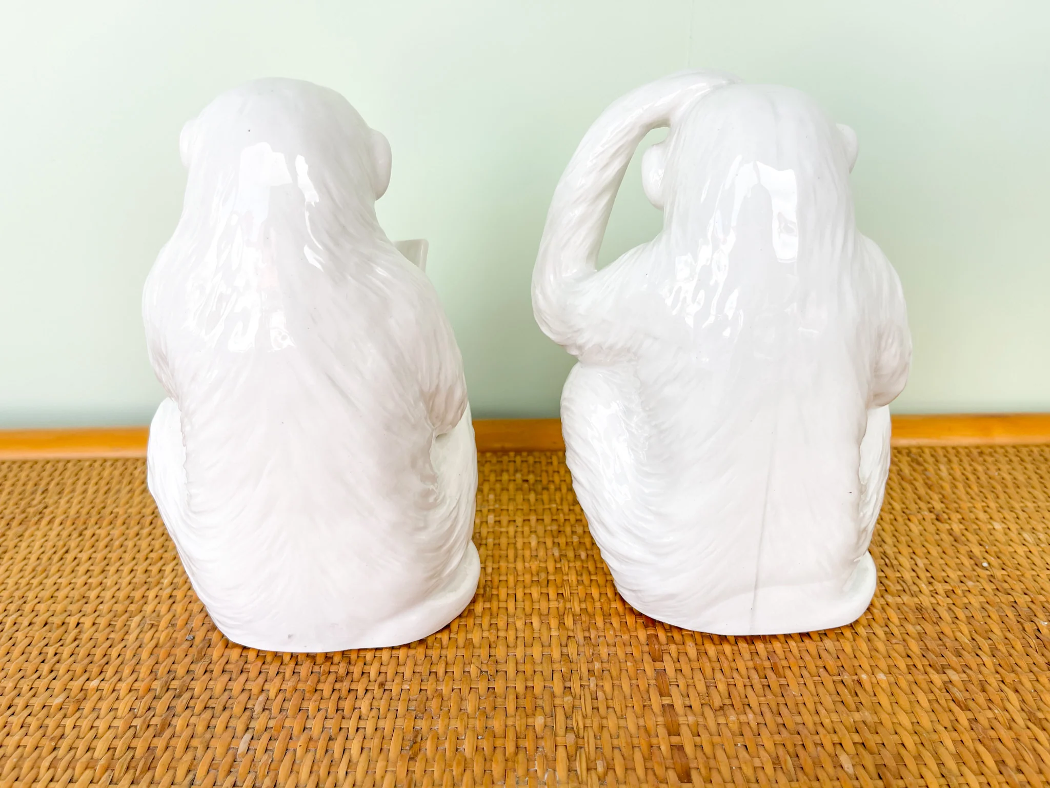 Pair of Reading Monkeys - Image 3