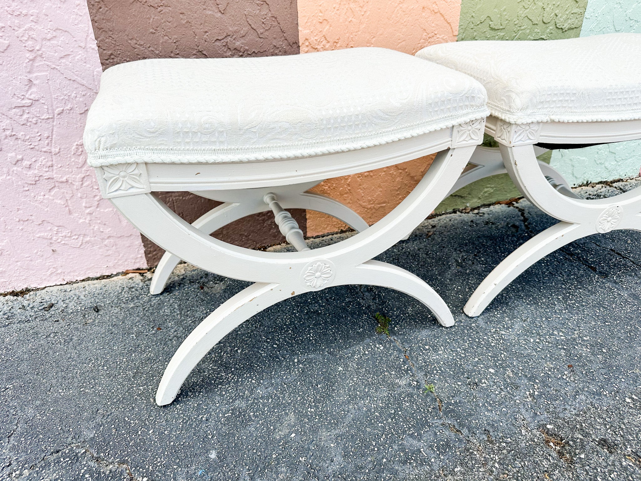 Pair of Regency Style X Benches - Image 4