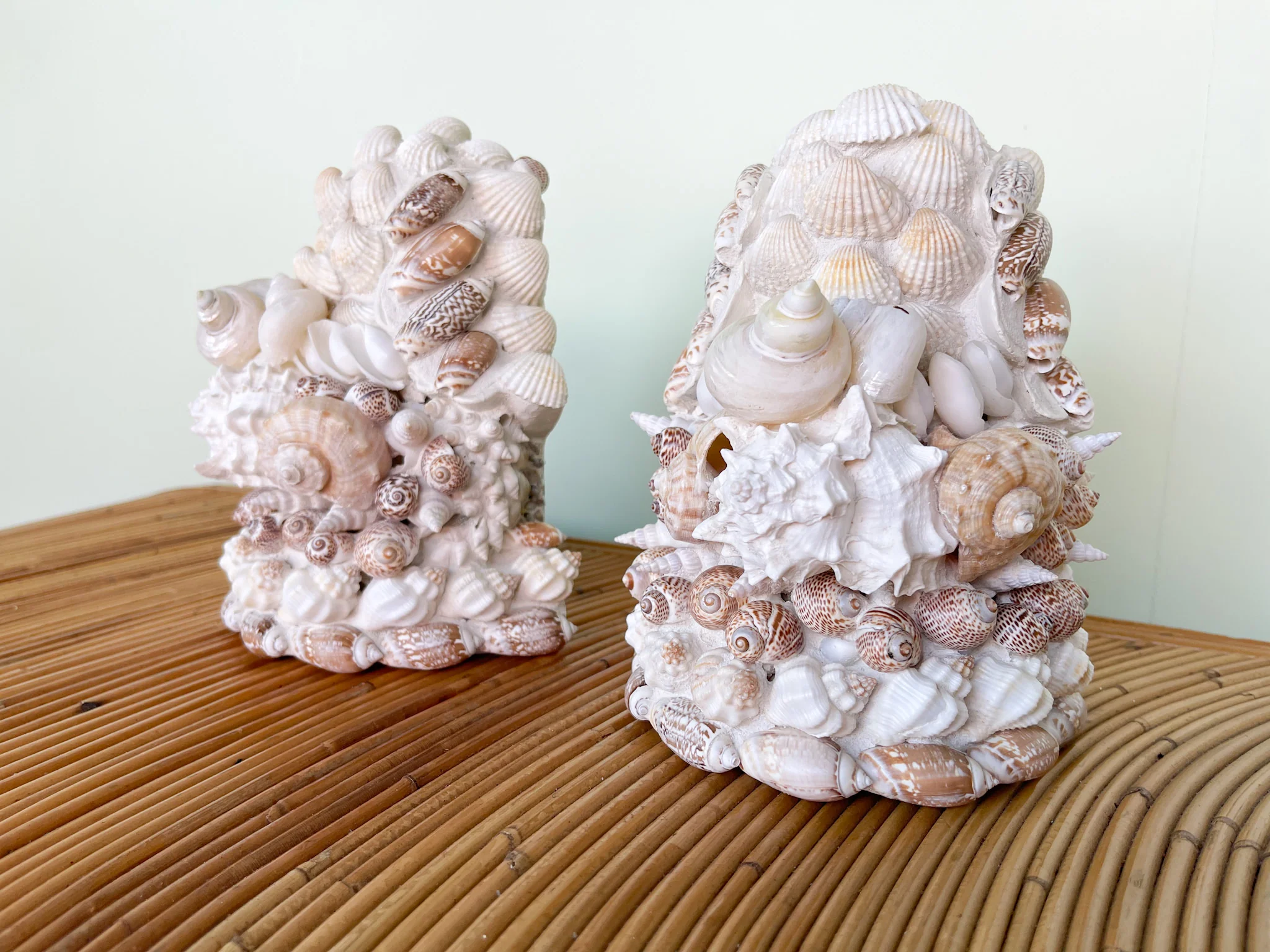 Pair of Shellegance Bookends - Image 3