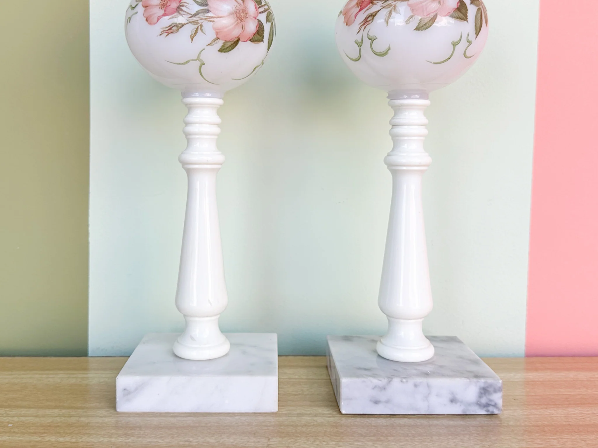 Pair of Small Granny Chic Rose Lamps - Image 4