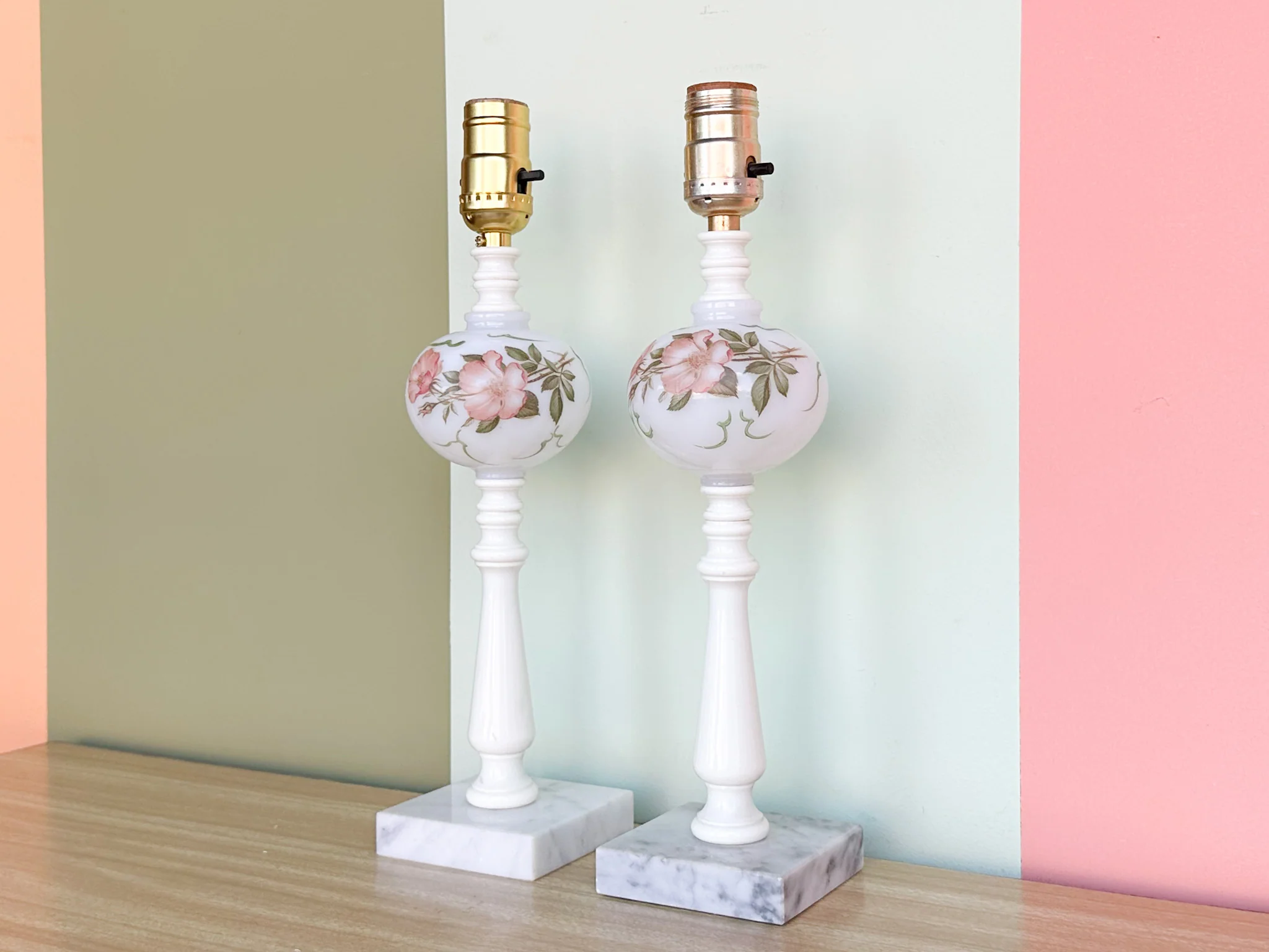 Pair of Small Granny Chic Rose Lamps - Image 5