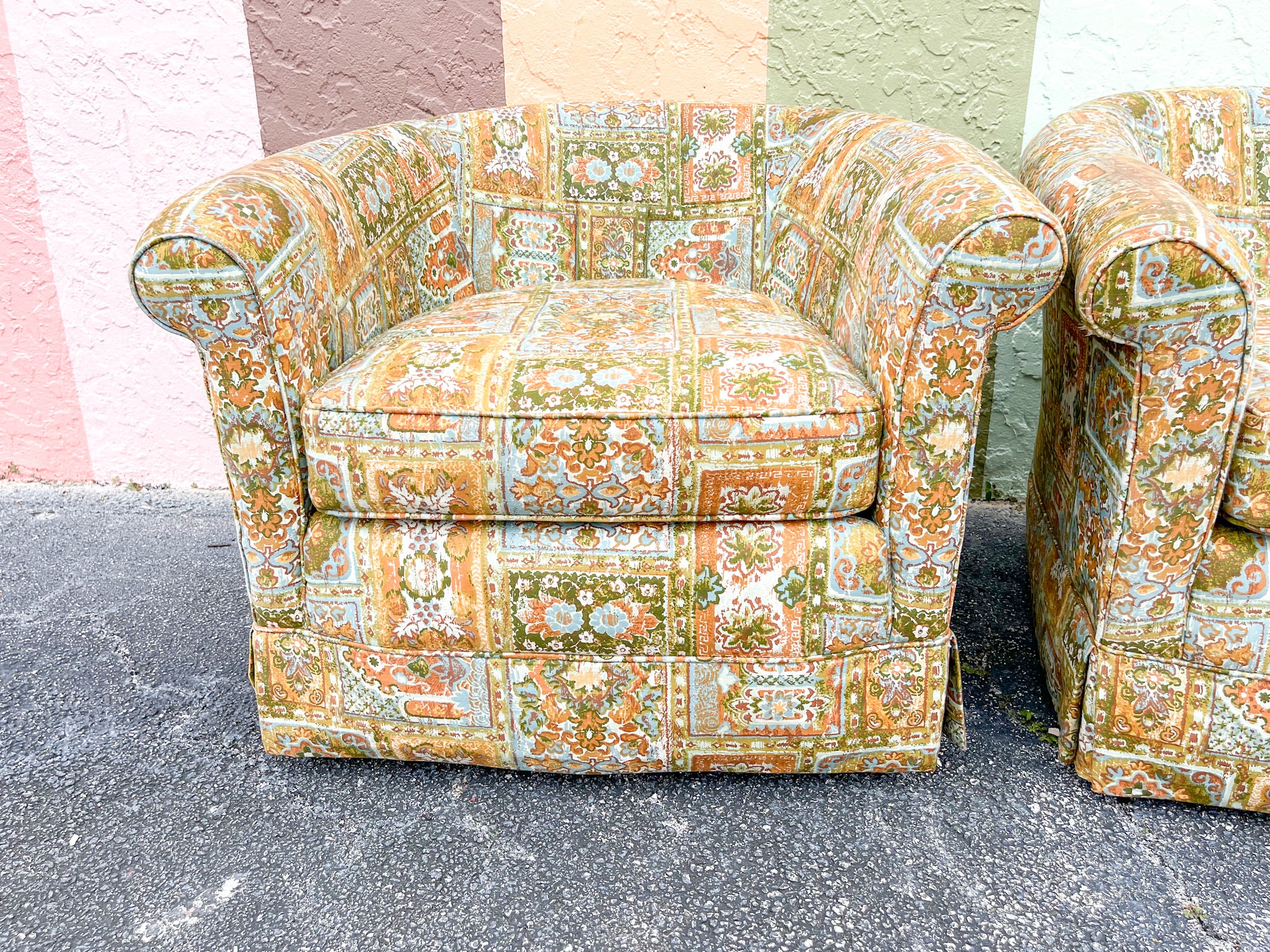 Pair of So 70s Upholstered Barrel Chairs - Image 2