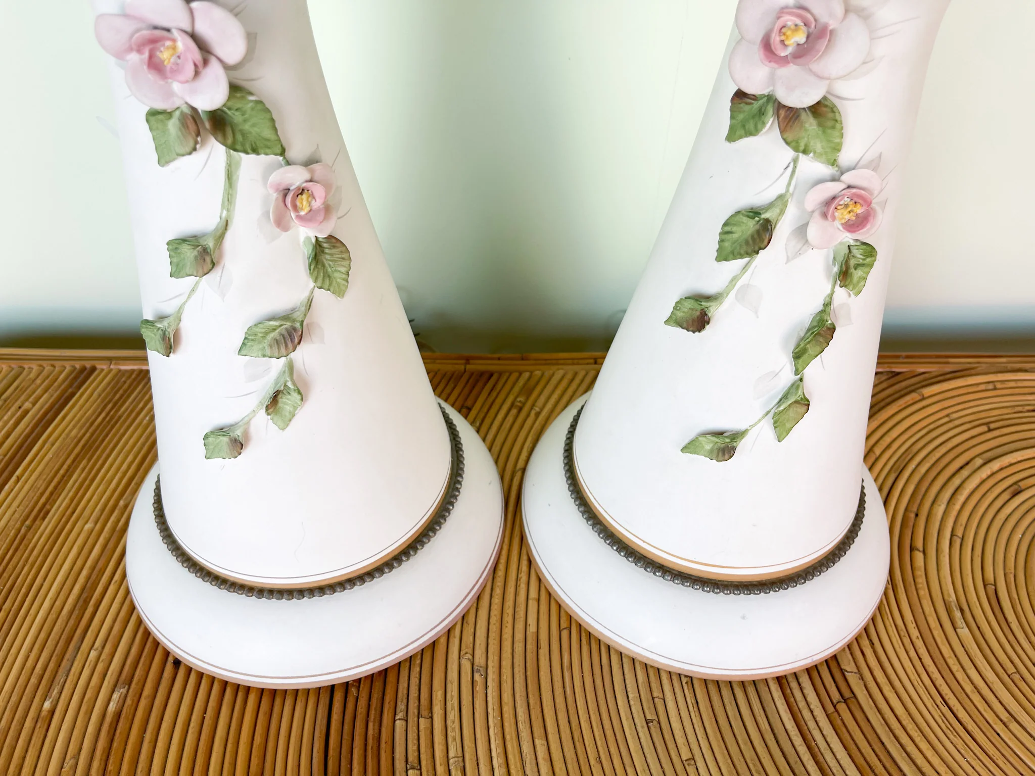 Pair of Sweet Porcelain Floral Lamps - Image 5