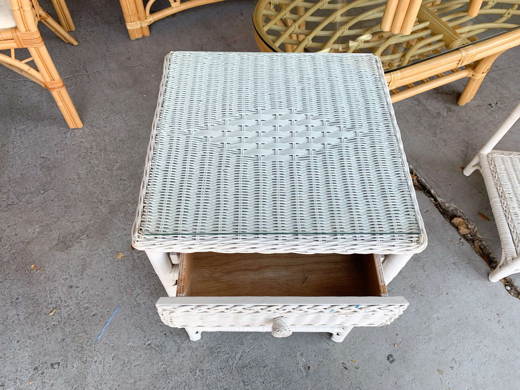Pair of White Wicker Nightstands - Image 2