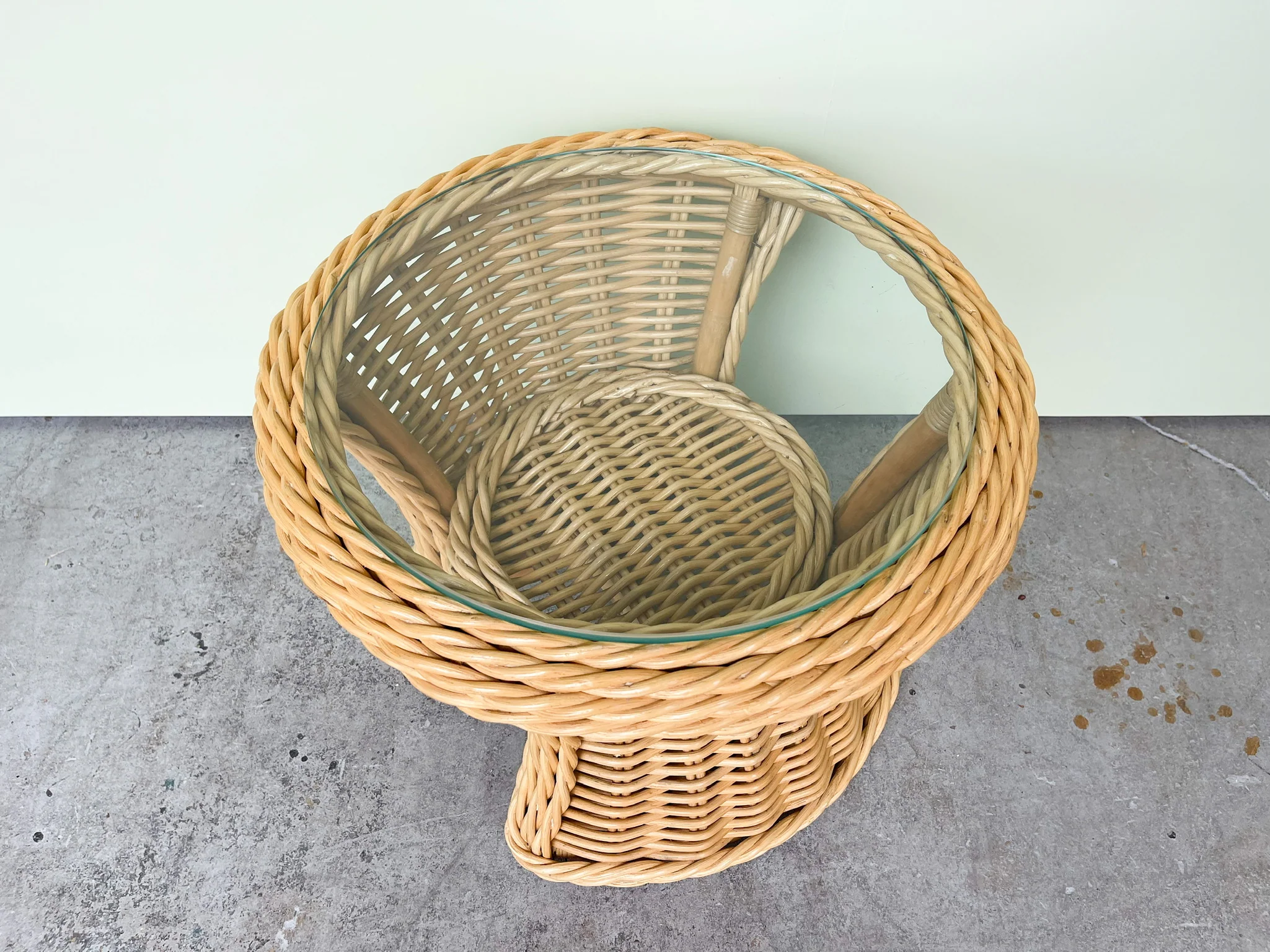 Wicker Chic End Table - Image 3