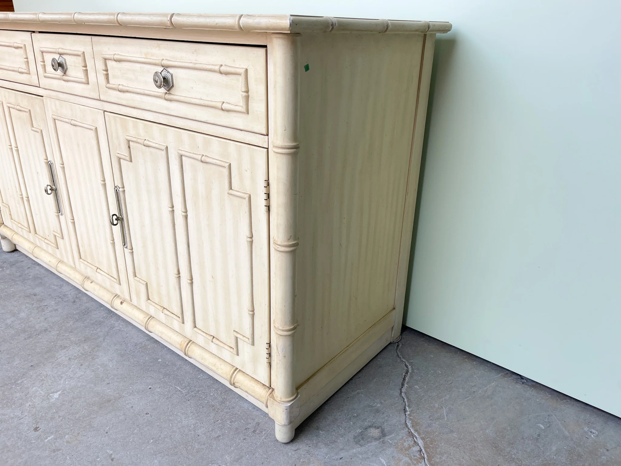 Palm Beach Faux Bamboo Server - Image 4