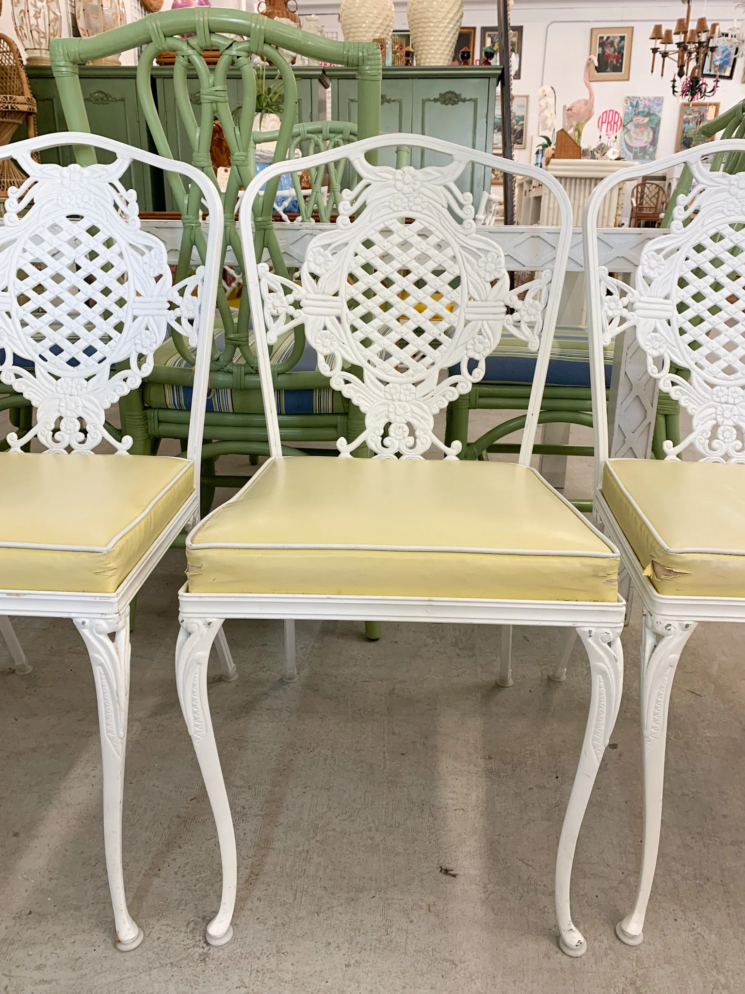 Palm Beach Woodard Patio Set + Four  Chairs - Image 5