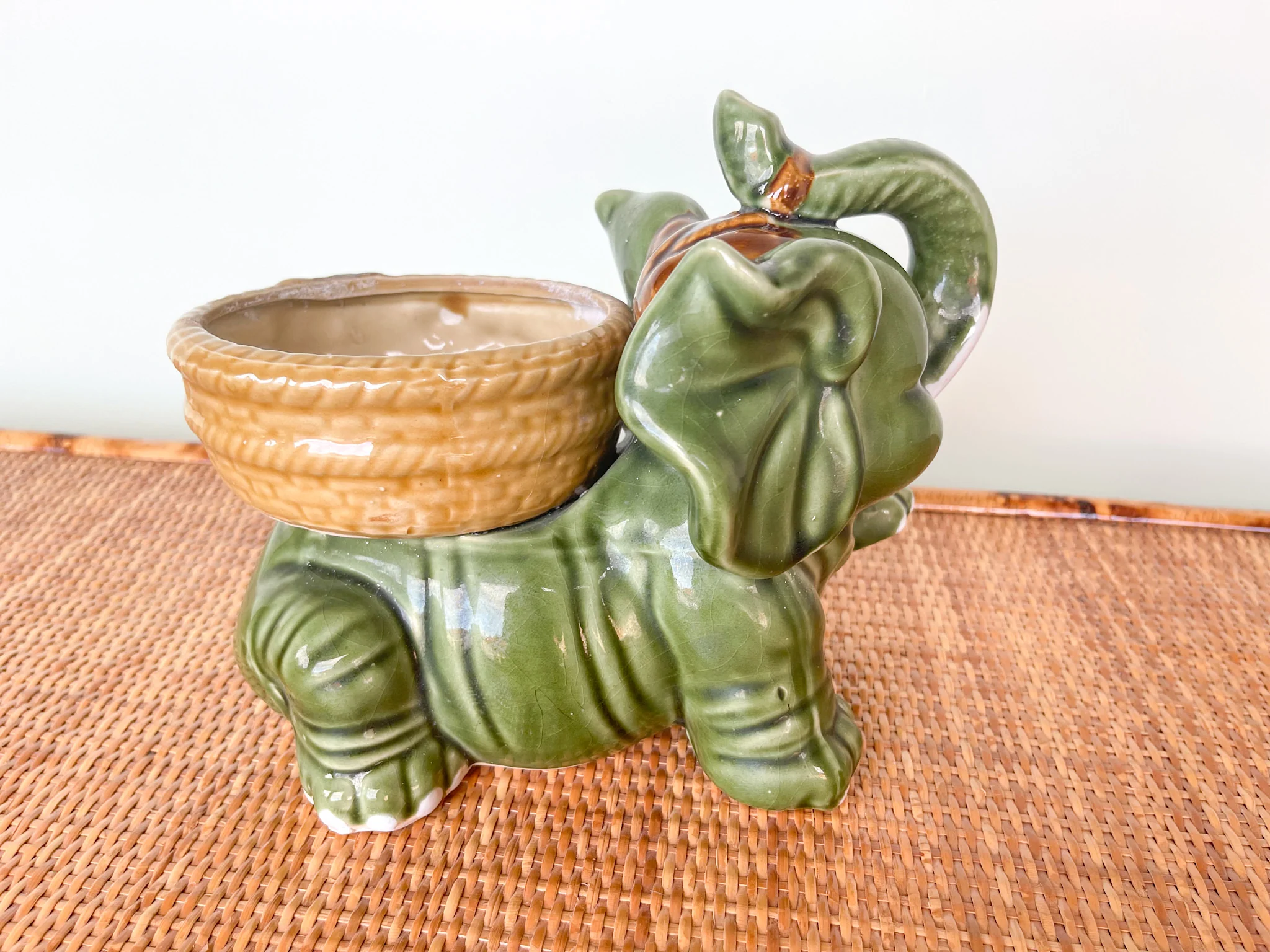Petite Elephant Cachepot - Image 3