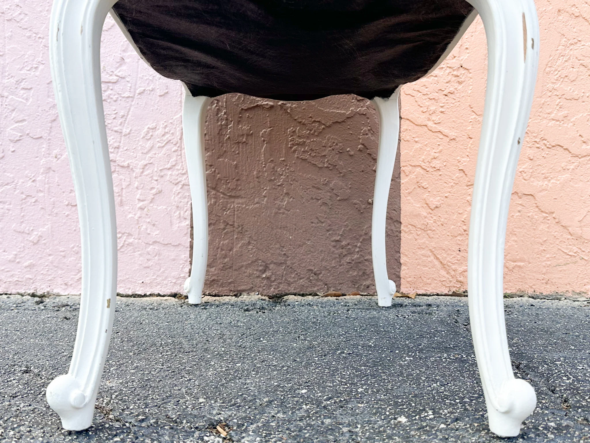 Petite Regency Style Bench - Image 8